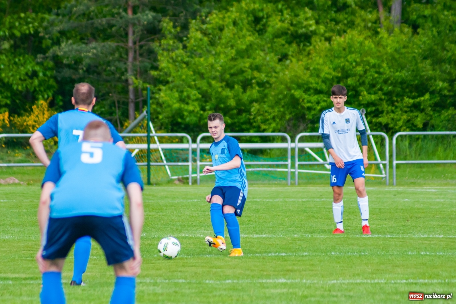 Zdjęcie w galerii na portalu naszraciborz.pl: Gminne derby dla rudzkiego Buku [FOTO] wiadomości z regionu