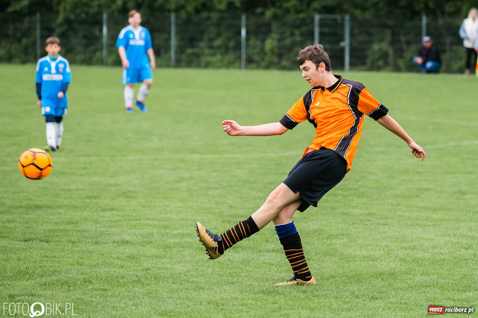 Zdjęcie w galerii na portalu naszraciborz.pl: Drugi komplet punktów juniorów Ocic. Naprzód Borucin czerwoną latarnią [FOTO] wiadomości z regionu