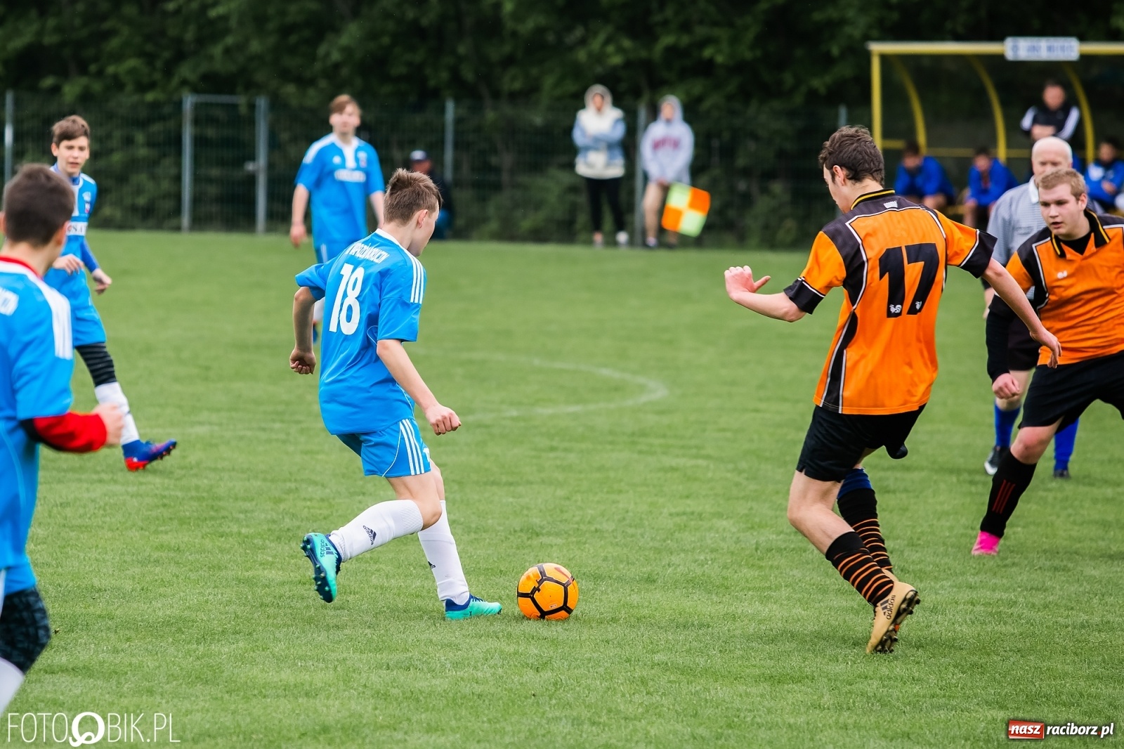 Zdjęcie w galerii na portalu naszraciborz.pl: Drugi komplet punktów juniorów Ocic. Naprzód Borucin czerwoną latarnią [FOTO] wiadomości z regionu