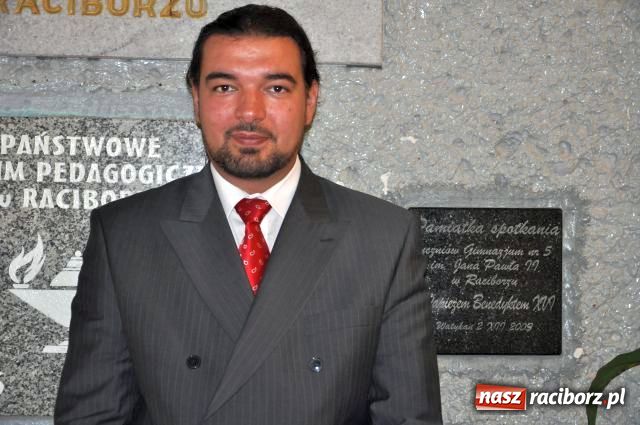 Zdjęcie w galerii na portalu naszraciborz.pl: W Gimnazjum nr 5 podwójne święto wiadomości z regionu