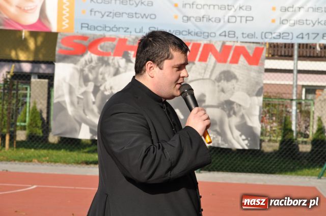 Zdjęcie w galerii na portalu naszraciborz.pl: W Gimnazjum nr 5 podwójne święto wiadomości z regionu