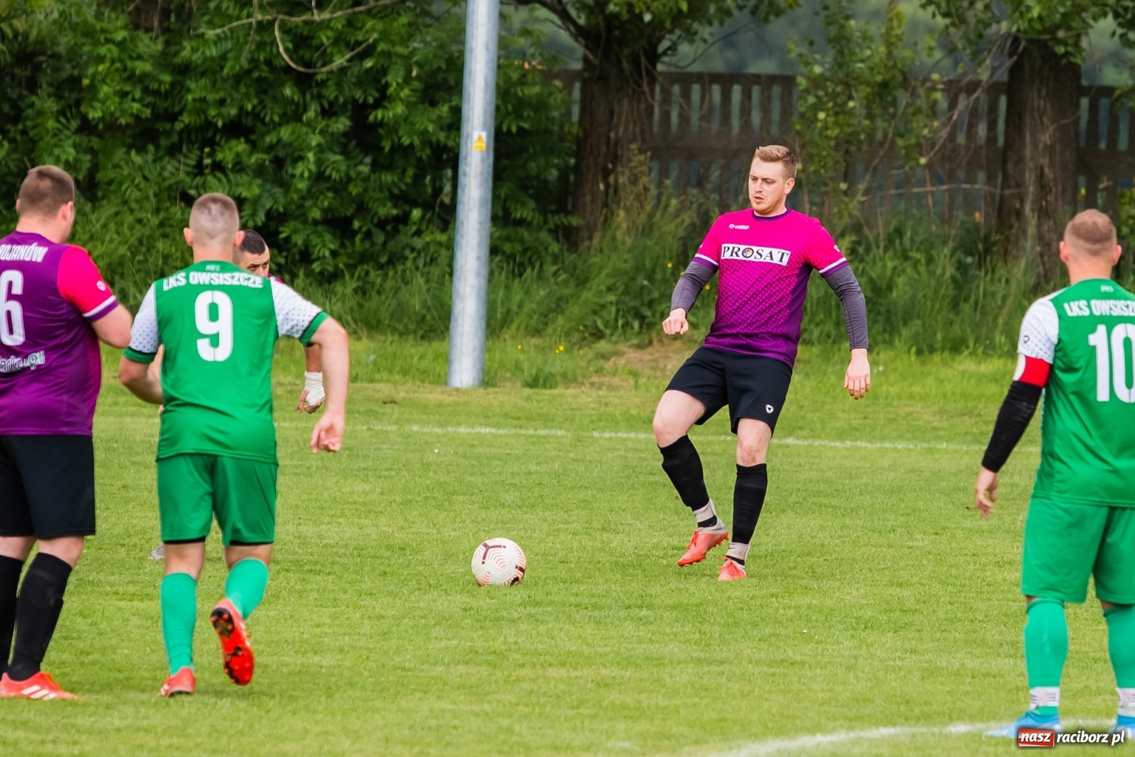 Zdjęcie w galerii na portalu naszraciborz.pl: C klasa. Tylko remis rezerw Owsiszcz z Bojanowem [FOTO] wiadomości z regionu