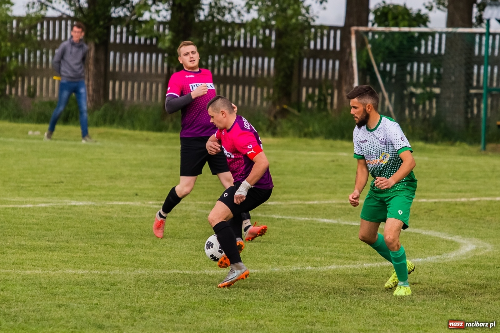 Zdjęcie w galerii na portalu naszraciborz.pl: C klasa. Tylko remis rezerw Owsiszcz z Bojanowem [FOTO] wiadomości z regionu