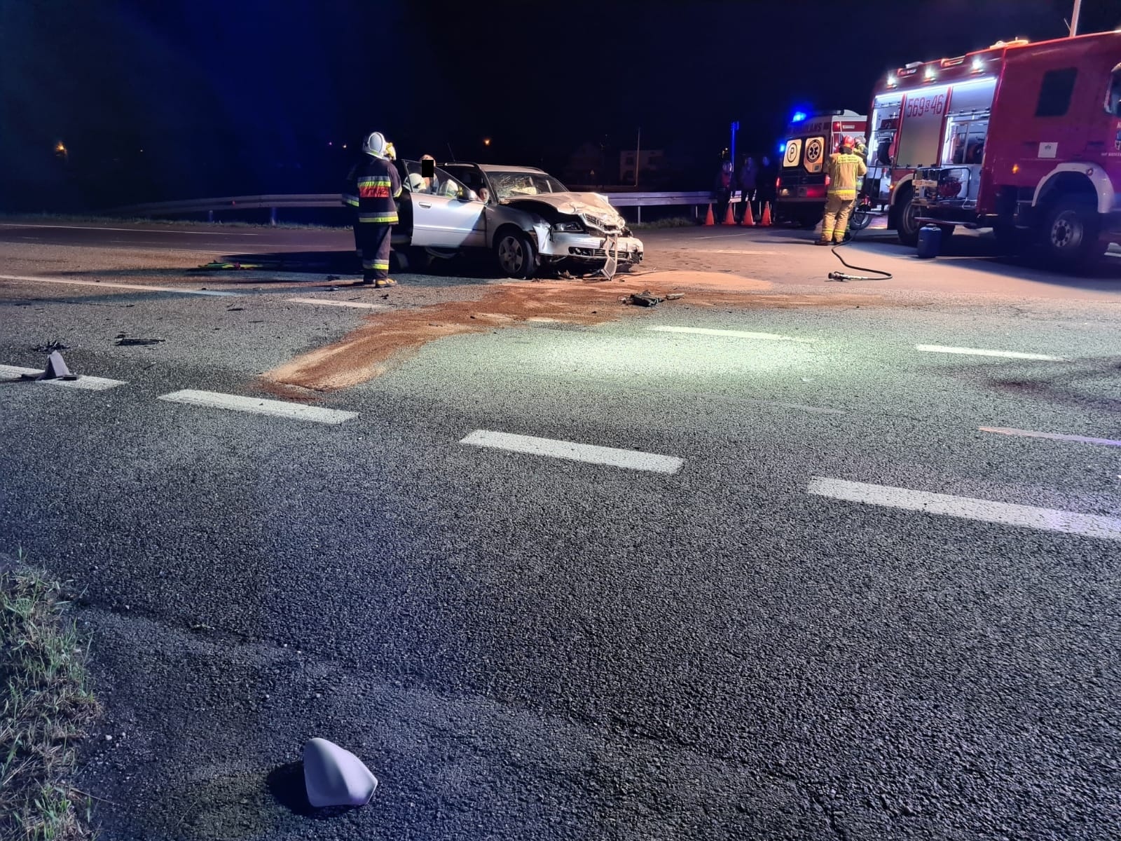 Zdjęcie w galerii na portalu naszraciborz.pl: Audi i peugeot zderzyły się na obwodnicy Chałupek i Zabełkowa [FOTO] wiadomości z regionu