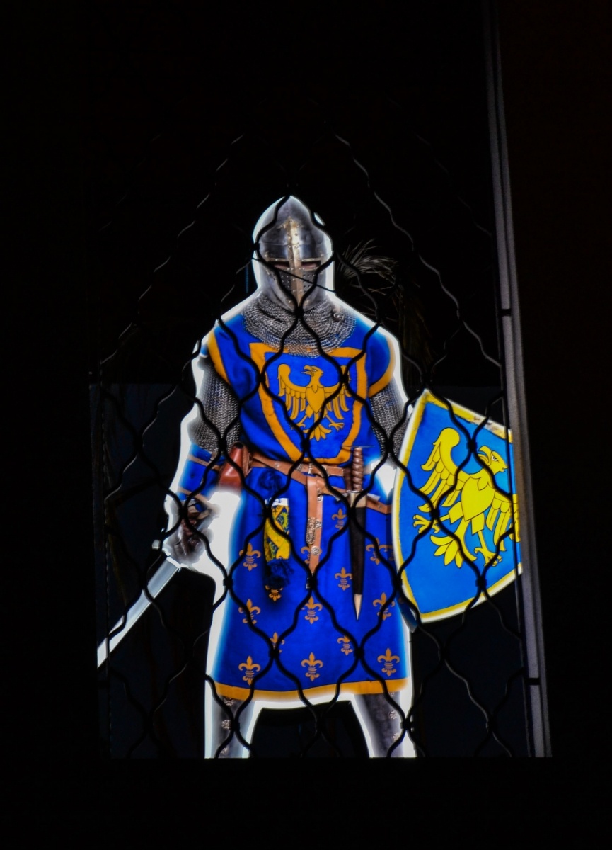 Zdjęcie w galerii na portalu naszraciborz.pl: Duch średniowiecznego śląskiego rycerza pojawił się na Zamku Piastowskim wiadomości z regionu