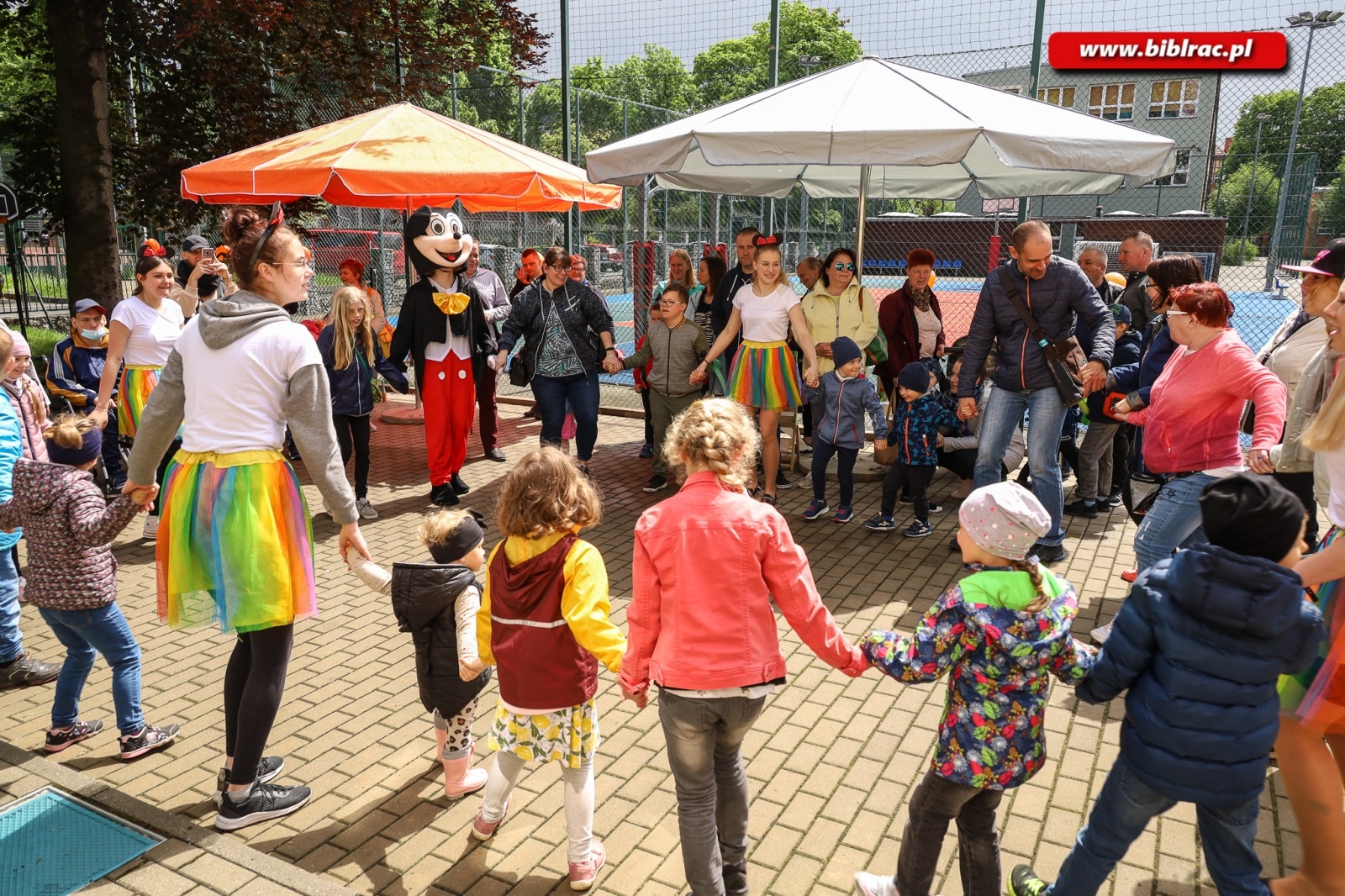 Zdjęcie w galerii na portalu naszraciborz.pl: Raciborzanie bawili się na II Pikniku Integracyjnym wiadomości z regionu