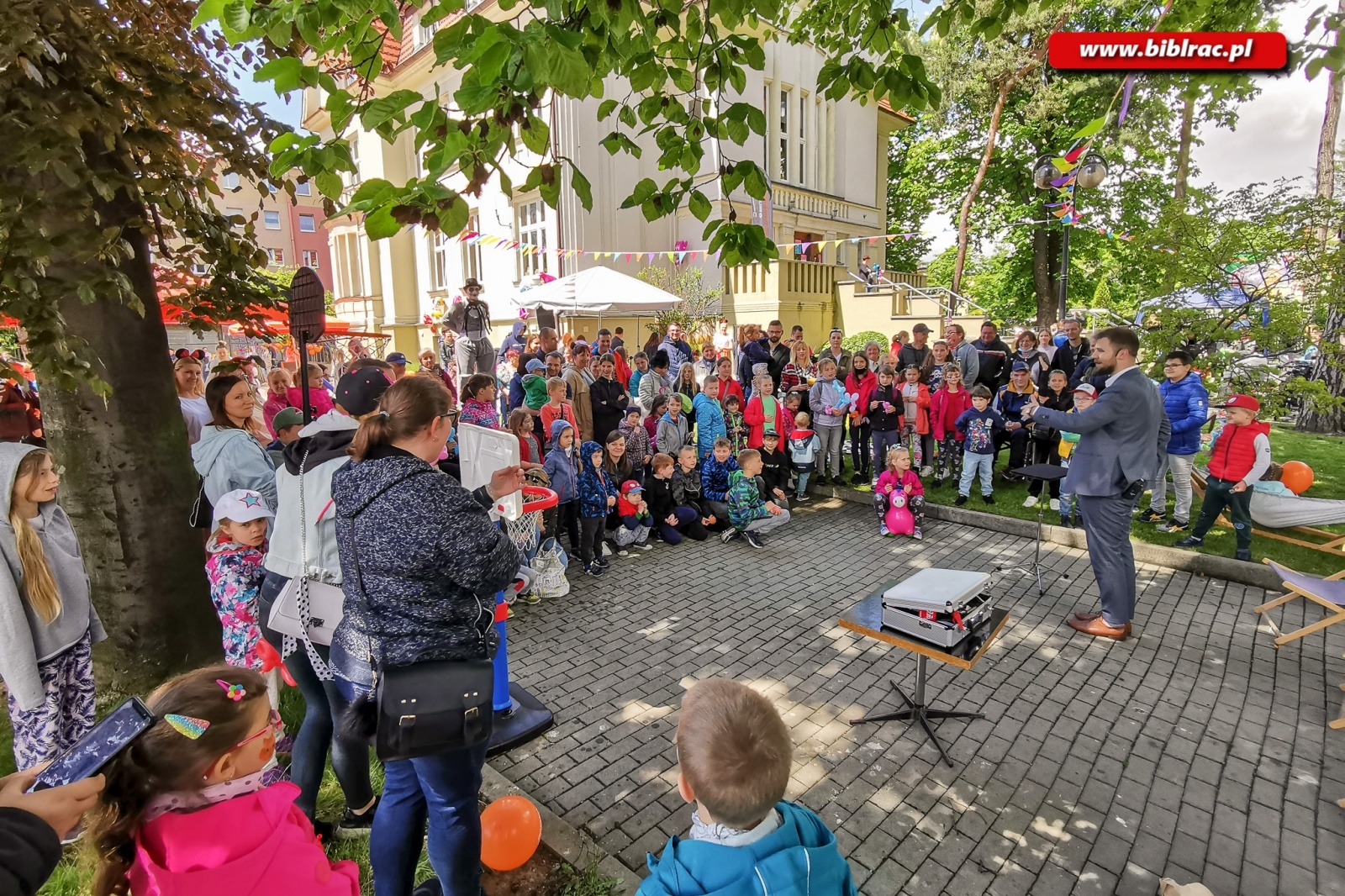 Zdjęcie w galerii na portalu naszraciborz.pl: Raciborzanie bawili się na II Pikniku Integracyjnym wiadomości z regionu