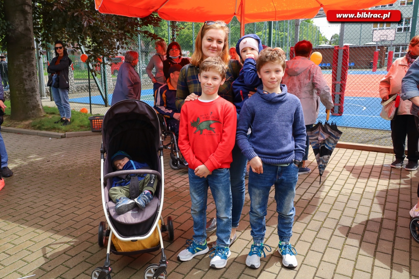 Zdjęcie w galerii na portalu naszraciborz.pl: Raciborzanie bawili się na II Pikniku Integracyjnym wiadomości z regionu