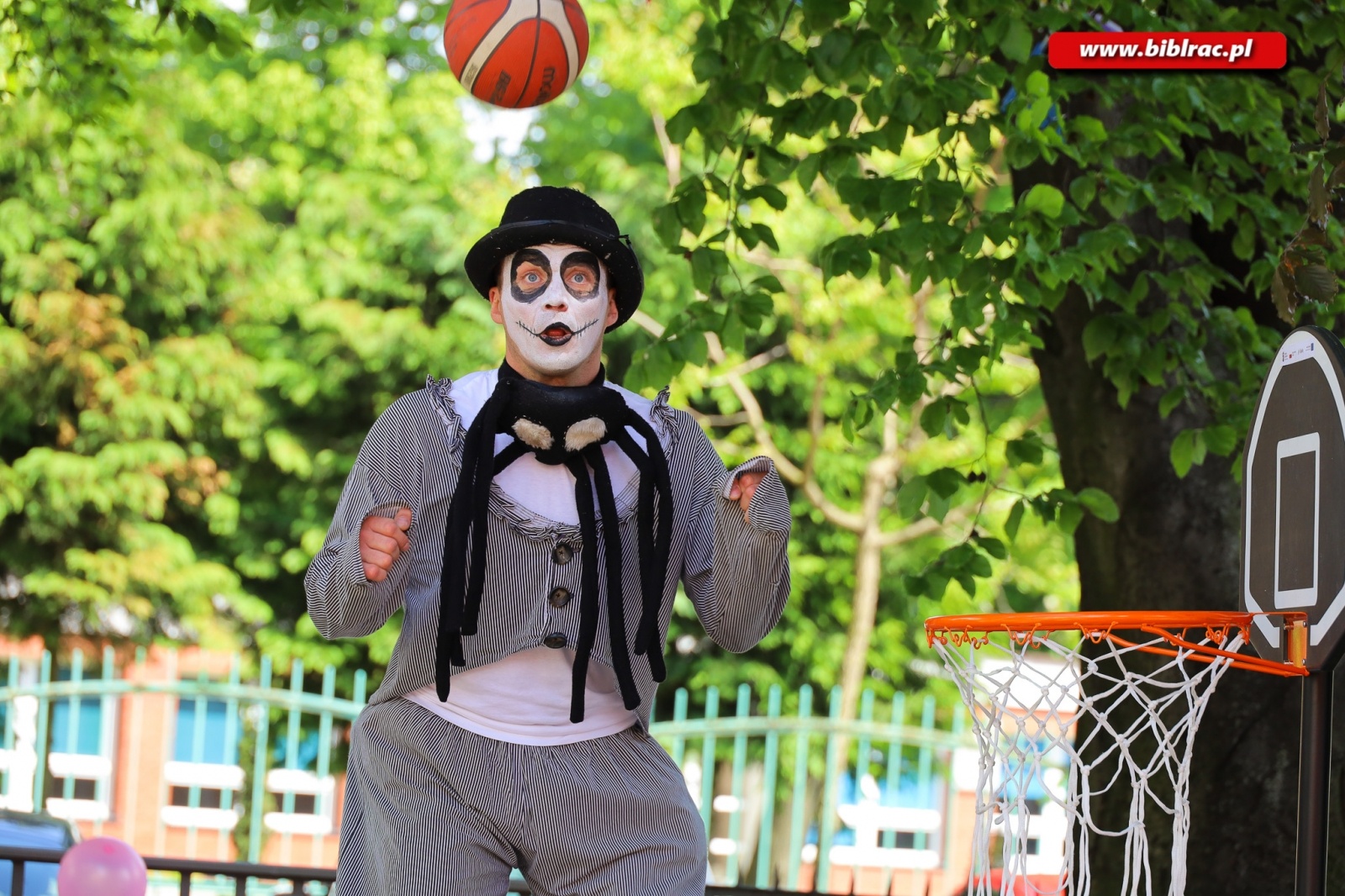 Zdjęcie w galerii na portalu naszraciborz.pl: Raciborzanie bawili się na II Pikniku Integracyjnym wiadomości z regionu