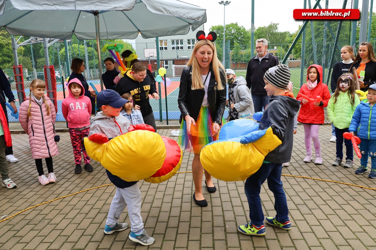 Zdjęcie w galerii na portalu naszraciborz.pl: Raciborzanie bawili się na II Pikniku Integracyjnym wiadomości z regionu