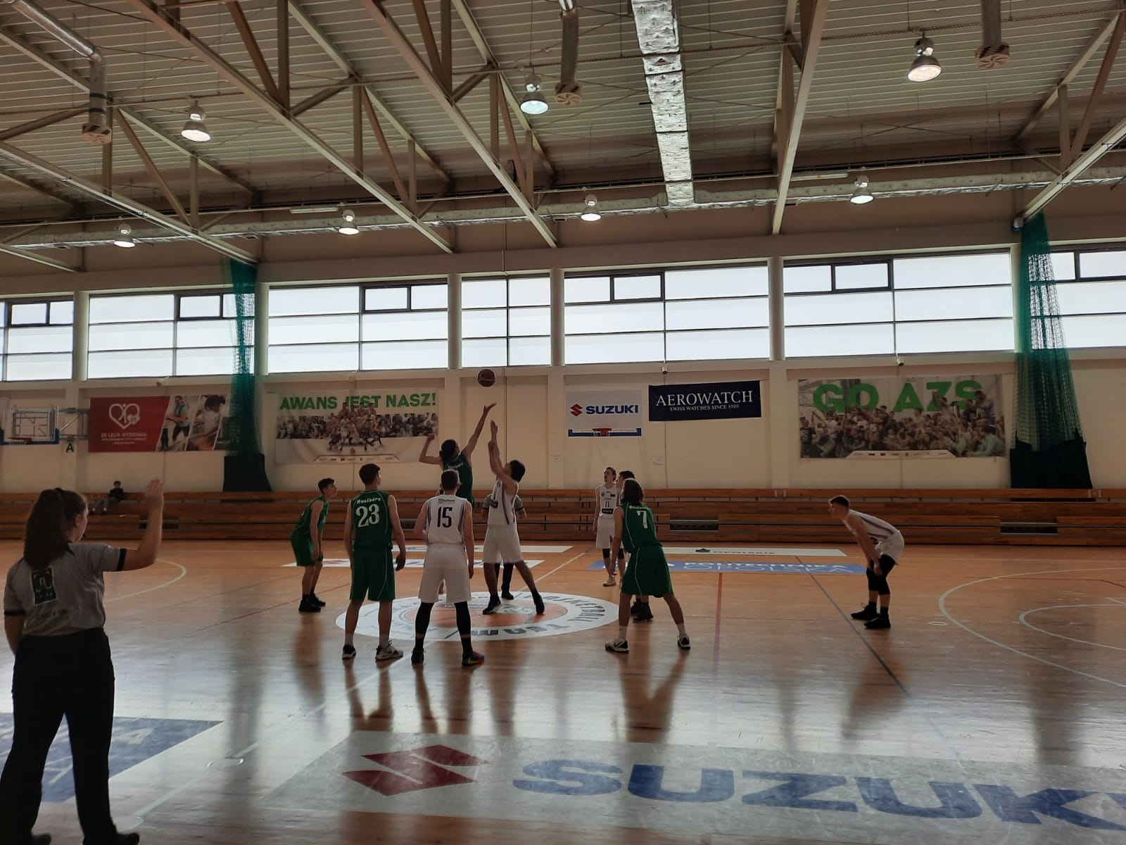 Zdjęcie w galerii na portalu naszraciborz.pl: Koszykarze MiniBasketball U17 wciąż niezwyciężeni wiadomości z regionu