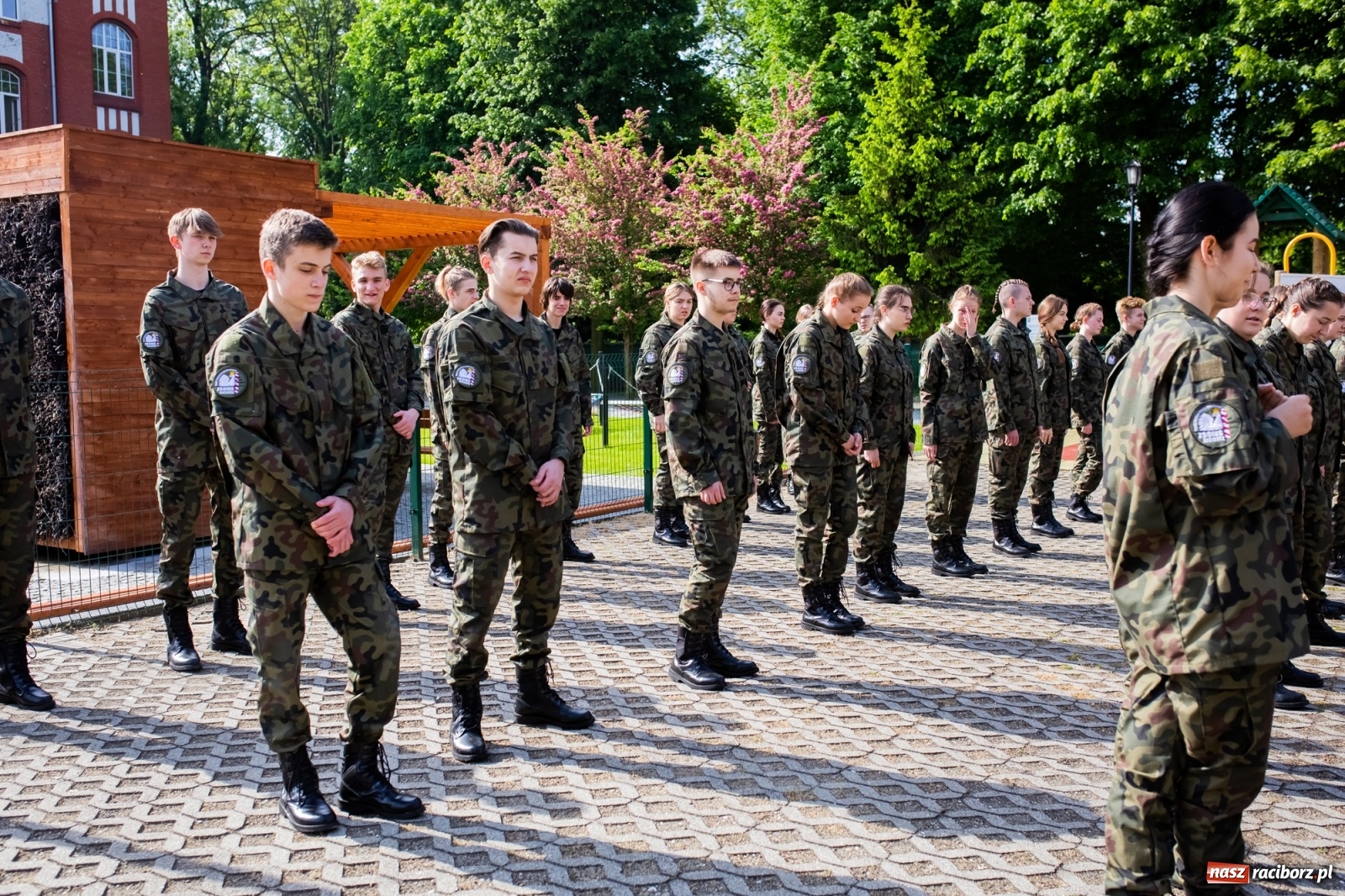 Zdjęcie w galerii na portalu naszraciborz.pl: Tężnia, obiekty sportowe, nagrody - wiceminister i członkini zarządu województwa w Raciborzu [FOTO i WIDEO] wiadomości z regionu