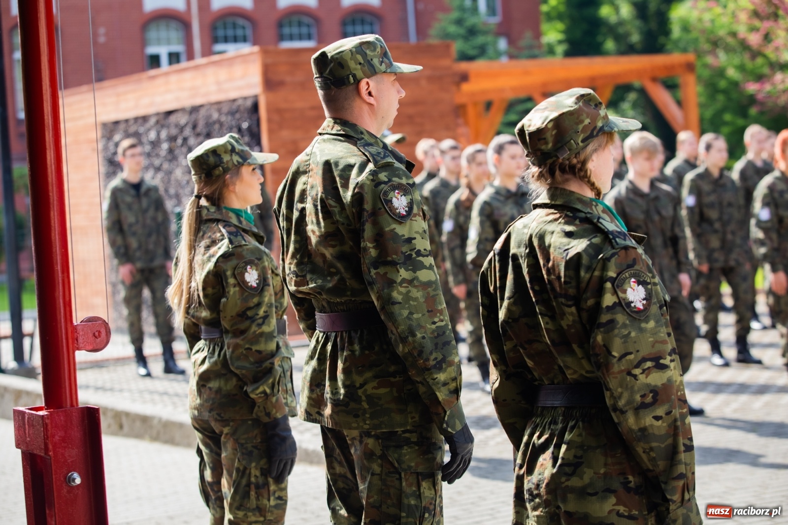 Zdjęcie w galerii na portalu naszraciborz.pl: Tężnia, obiekty sportowe, nagrody - wiceminister i członkini zarządu województwa w Raciborzu [FOTO i WIDEO] wiadomości z regionu