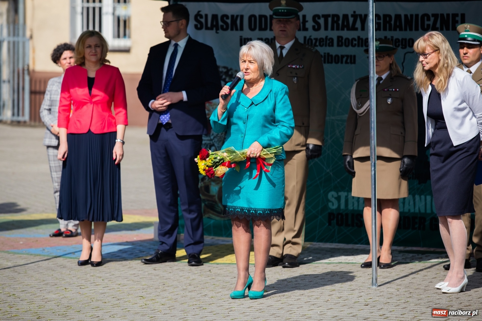 Zdjęcie w galerii na portalu naszraciborz.pl: Tężnia, obiekty sportowe, nagrody - wiceminister i członkini zarządu województwa w Raciborzu [FOTO i WIDEO] wiadomości z regionu