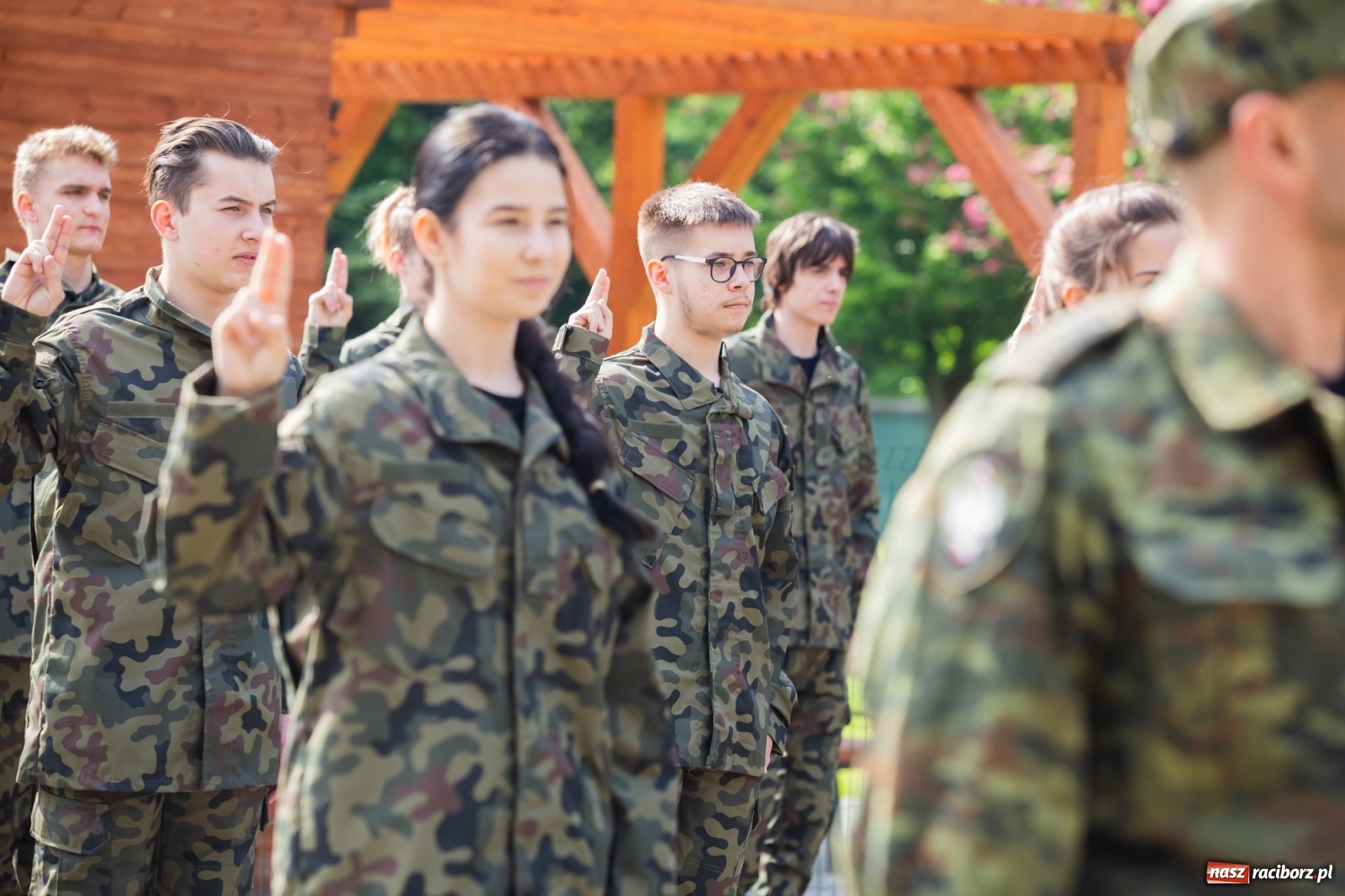 Zdjęcie w galerii na portalu naszraciborz.pl: Tężnia, obiekty sportowe, nagrody - wiceminister i członkini zarządu województwa w Raciborzu [FOTO i WIDEO] wiadomości z regionu