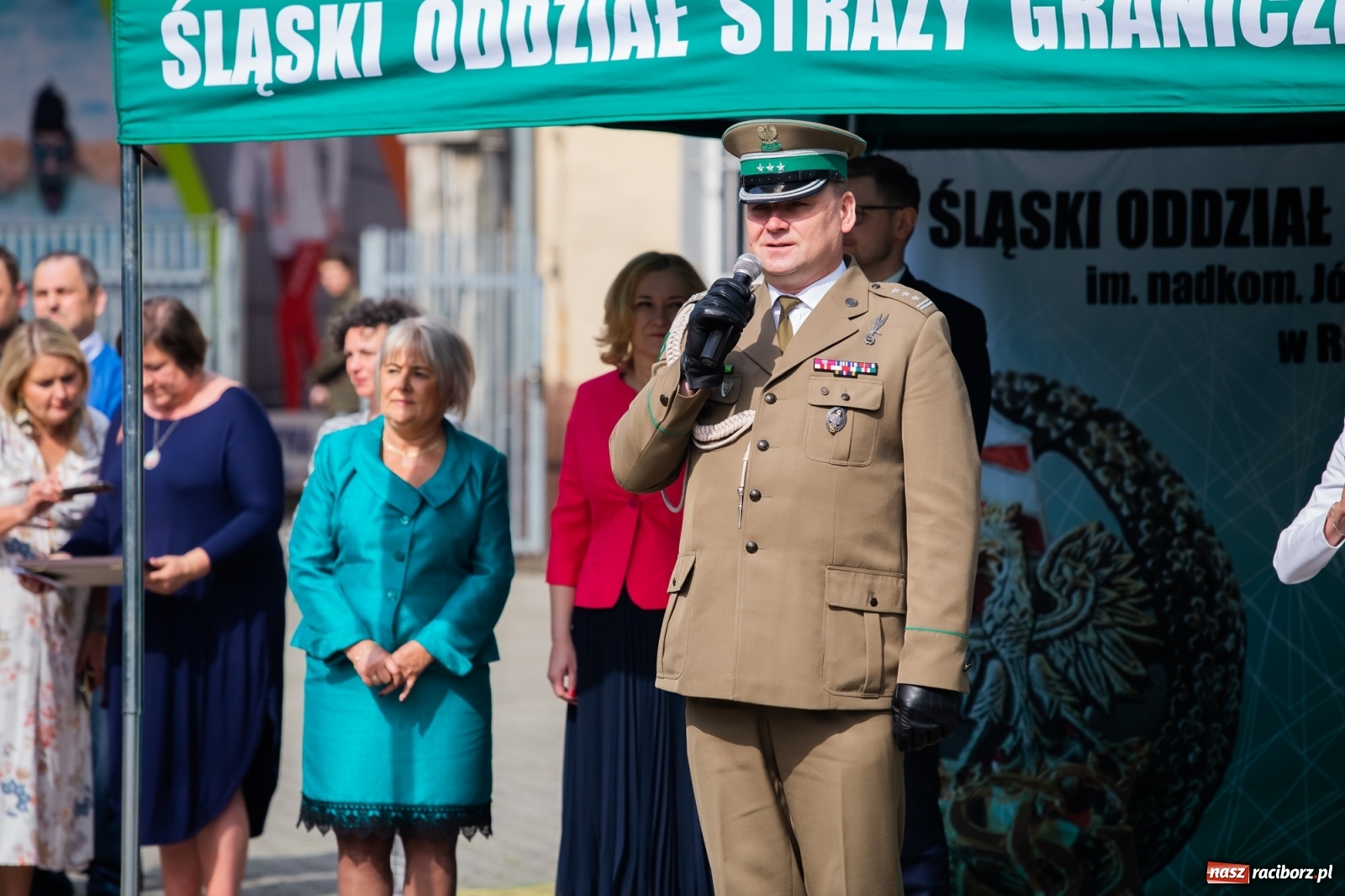 Zdjęcie w galerii na portalu naszraciborz.pl: Tężnia, obiekty sportowe, nagrody - wiceminister i członkini zarządu województwa w Raciborzu [FOTO i WIDEO] wiadomości z regionu