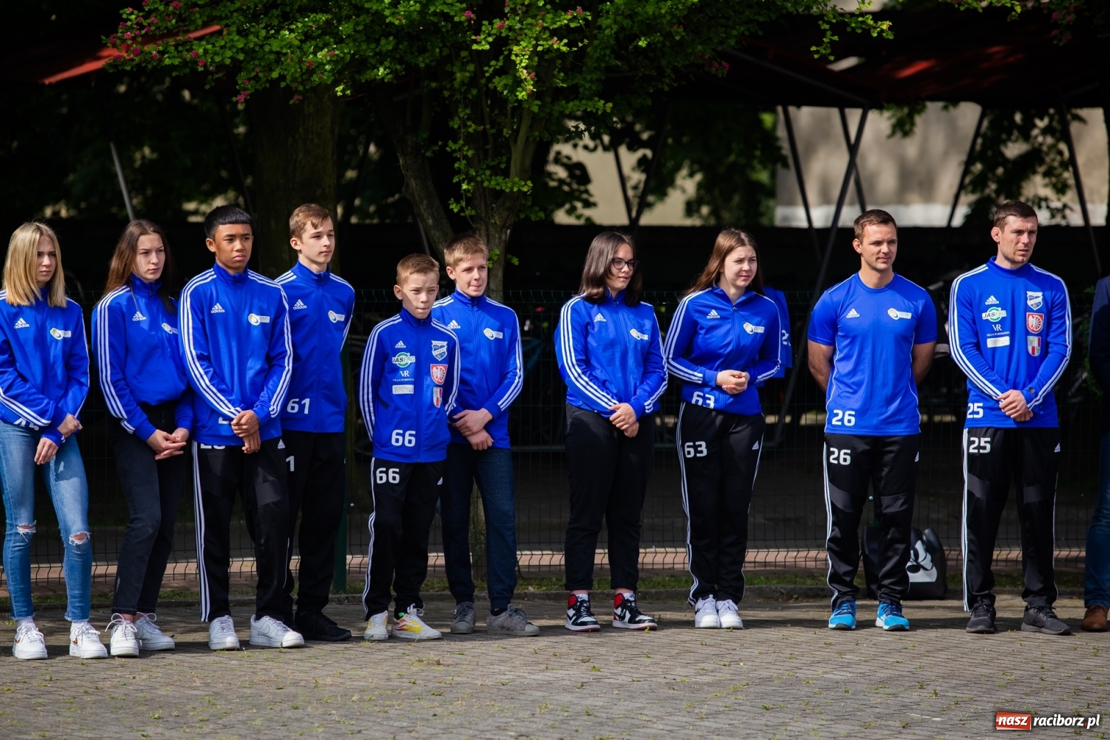 Zdjęcie w galerii na portalu naszraciborz.pl: Tężnia, obiekty sportowe, nagrody - wiceminister i członkini zarządu województwa w Raciborzu [FOTO i WIDEO] wiadomości z regionu