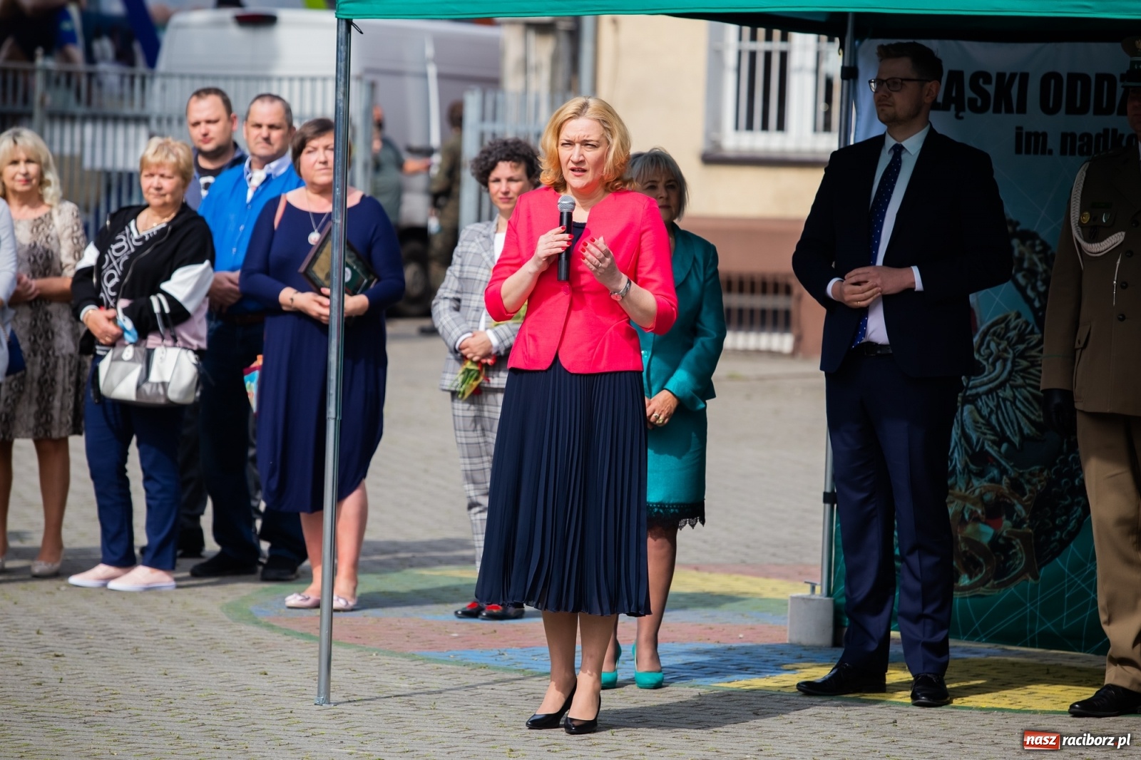 Zdjęcie w galerii na portalu naszraciborz.pl: Tężnia, obiekty sportowe, nagrody - wiceminister i członkini zarządu województwa w Raciborzu [FOTO i WIDEO] wiadomości z regionu