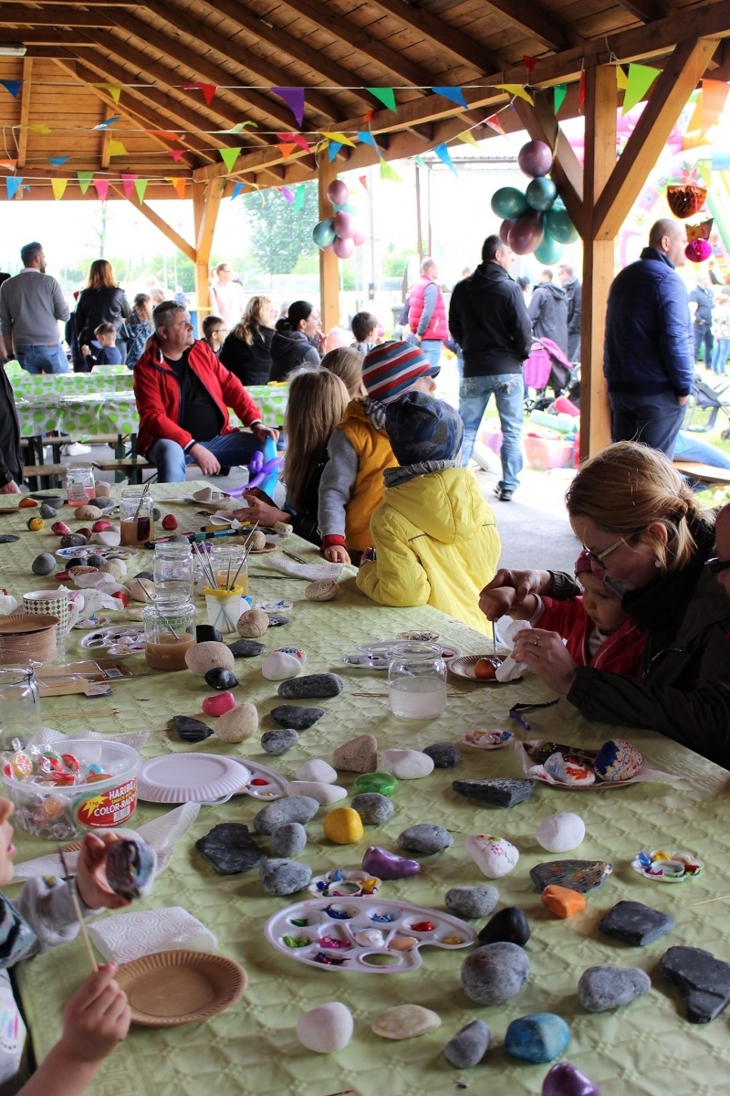 Zdjęcie w galerii na portalu naszraciborz.pl: Rodzinny festyn na Dzień Dziecka w Nędzy wiadomości z regionu