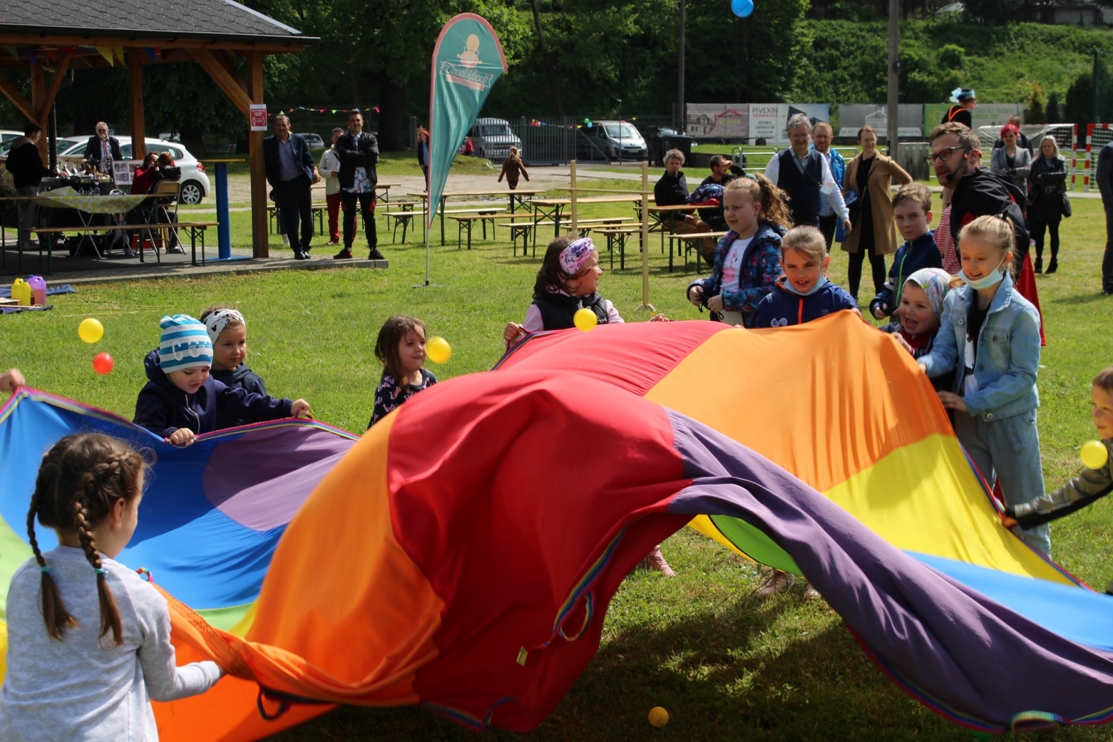 Zdjęcie w galerii na portalu naszraciborz.pl: Rodzinny festyn na Dzień Dziecka w Nędzy wiadomości z regionu
