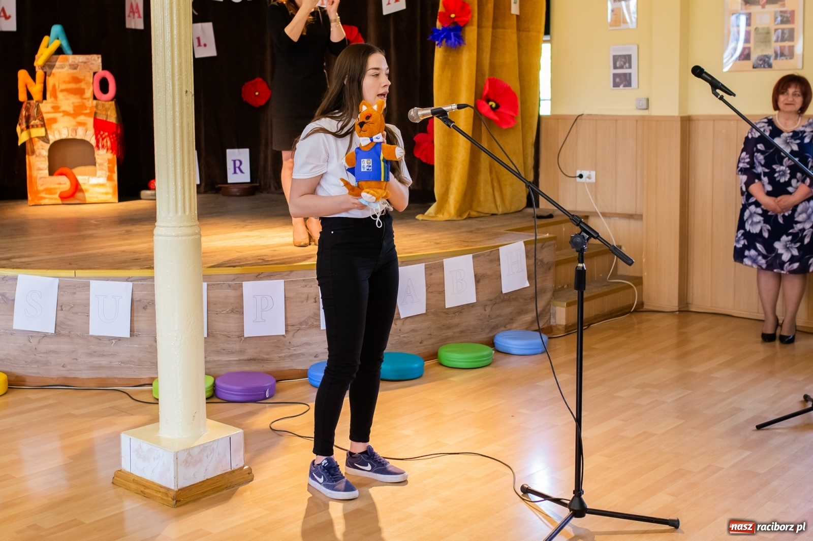 Zdjęcie w galerii na portalu naszraciborz.pl: Nowe boiska i samochód na jubileusz 185-lecia ośrodka dla niesłyszących [FOTO i WIDEO] wiadomości z regionu