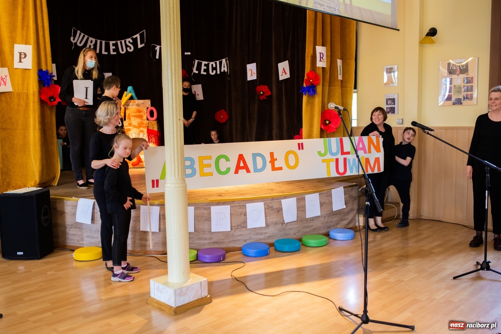 Zdjęcie w galerii na portalu naszraciborz.pl: Nowe boiska i samochód na jubileusz 185-lecia ośrodka dla niesłyszących [FOTO i WIDEO] wiadomości z regionu