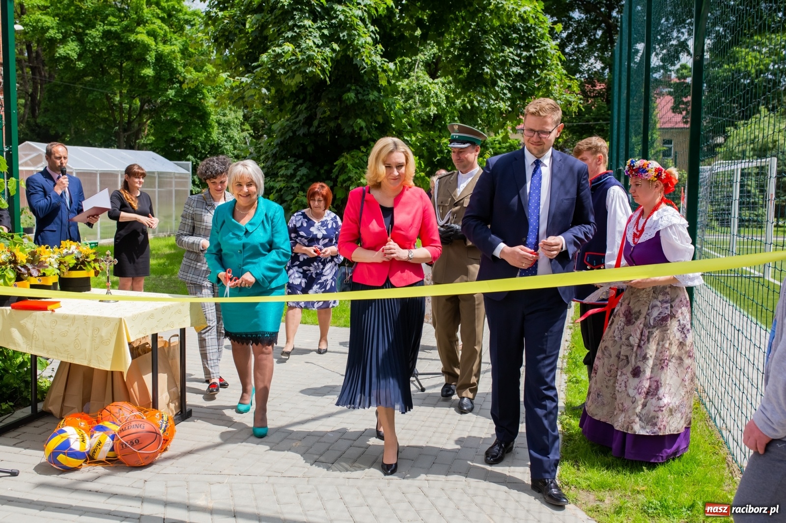 Zdjęcie w galerii na portalu naszraciborz.pl: Nowe boiska i samochód na jubileusz 185-lecia ośrodka dla niesłyszących [FOTO i WIDEO] wiadomości z regionu