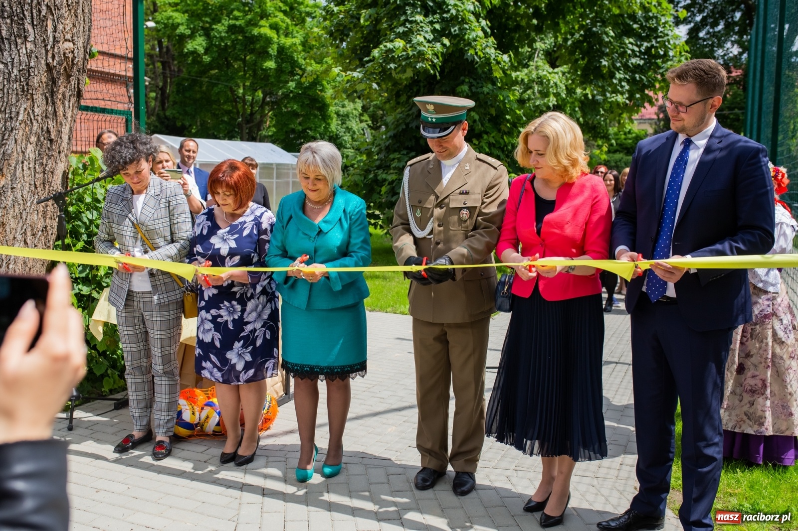 Zdjęcie w galerii na portalu naszraciborz.pl: Nowe boiska i samochód na jubileusz 185-lecia ośrodka dla niesłyszących [FOTO i WIDEO] wiadomości z regionu