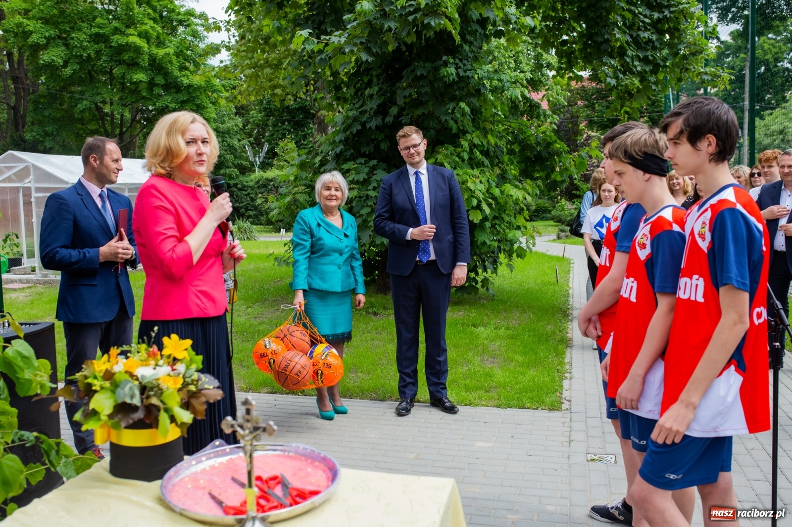 Zdjęcie w galerii na portalu naszraciborz.pl: Nowe boiska i samochód na jubileusz 185-lecia ośrodka dla niesłyszących [FOTO i WIDEO] wiadomości z regionu