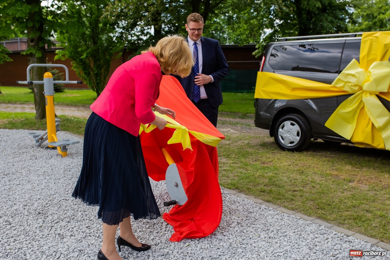 Zdjęcie w galerii na portalu naszraciborz.pl: Nowe boiska i samochód na jubileusz 185-lecia ośrodka dla niesłyszących [FOTO i WIDEO] wiadomości z regionu