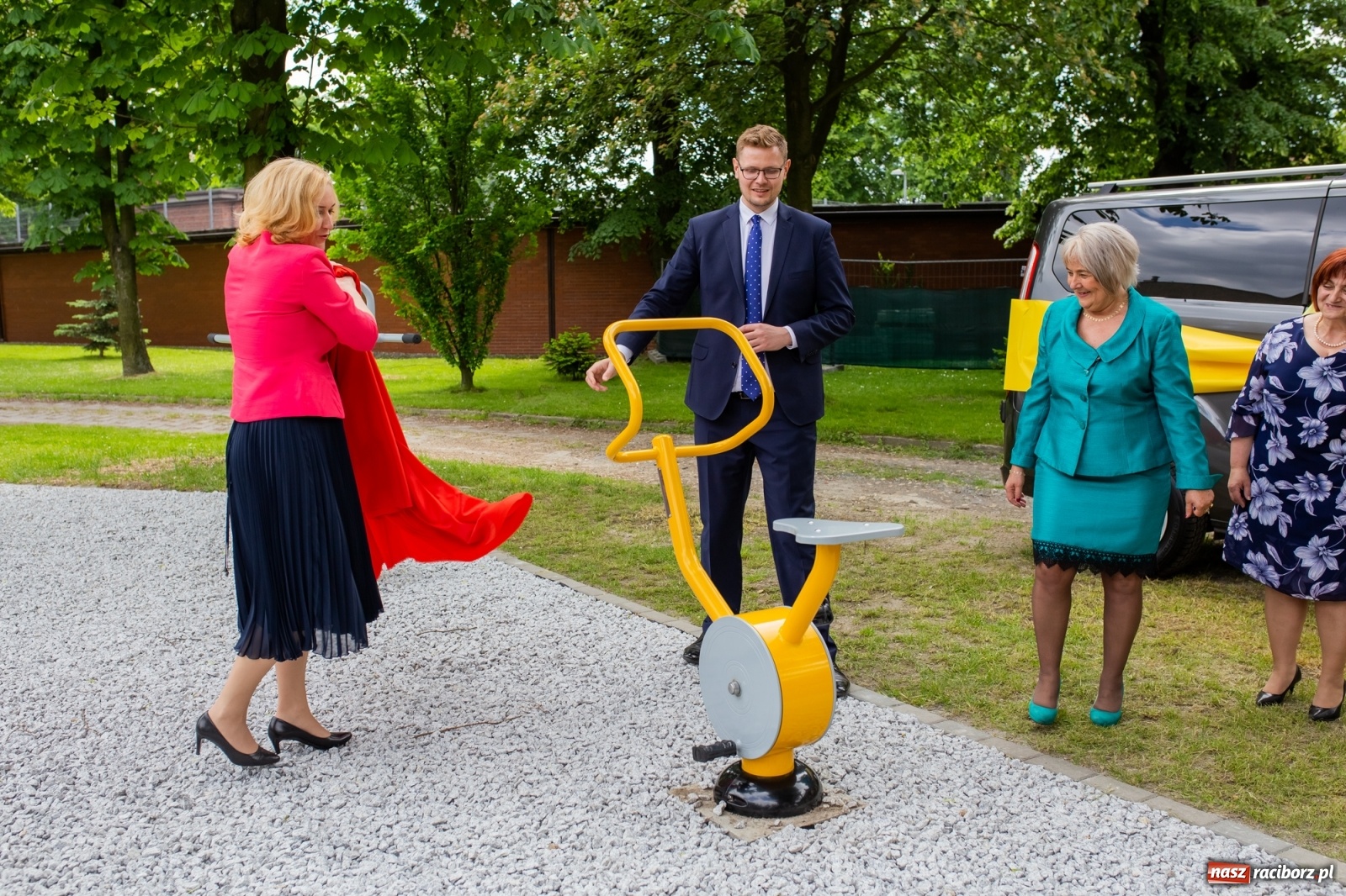 Zdjęcie w galerii na portalu naszraciborz.pl: Nowe boiska i samochód na jubileusz 185-lecia ośrodka dla niesłyszących [FOTO i WIDEO] wiadomości z regionu