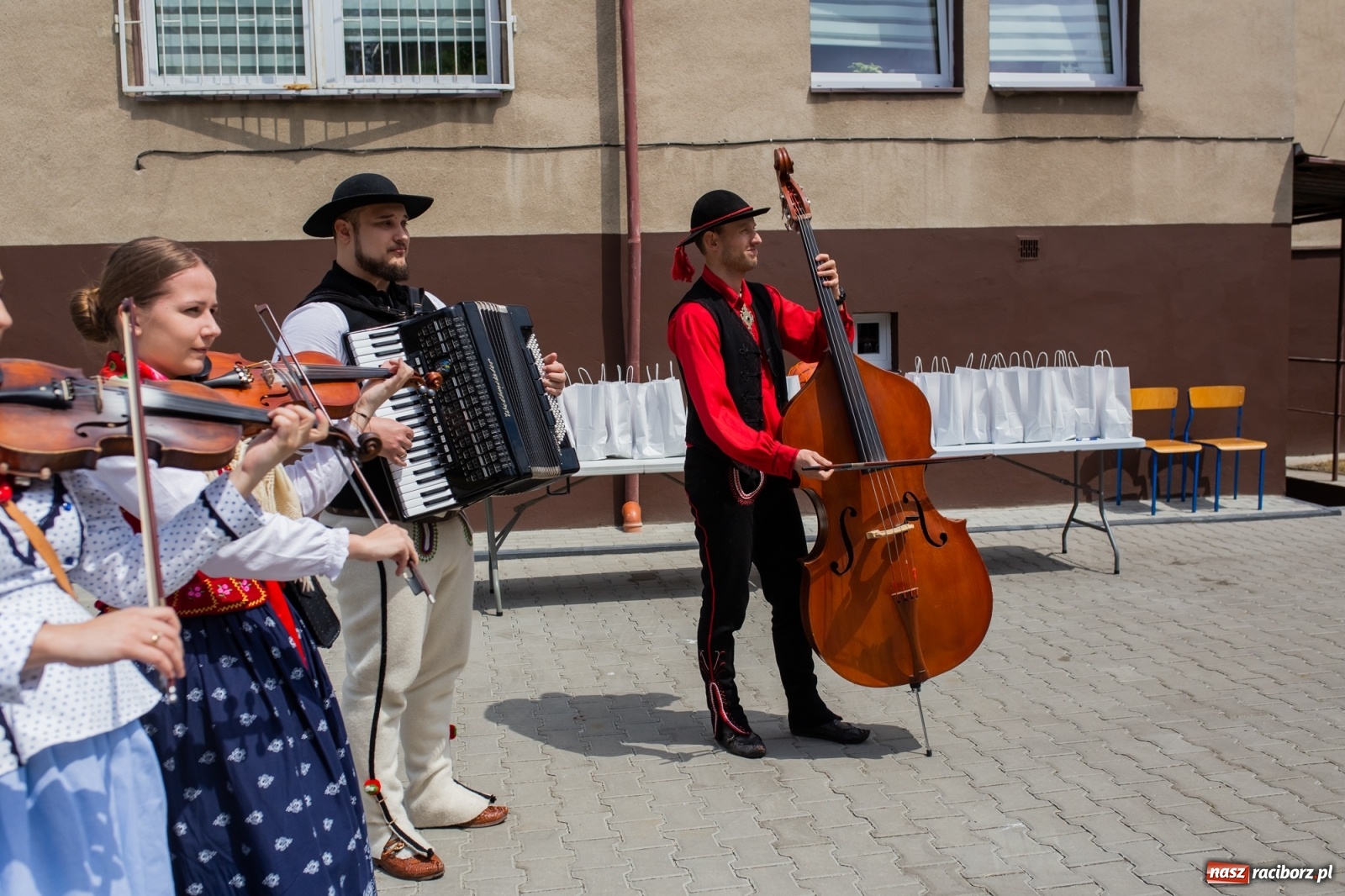 Zdjęcie w galerii na portalu naszraciborz.pl: Dzień kultury góralskiej w raciborskim Medyku [FOTO i WIDEO] wiadomości z regionu