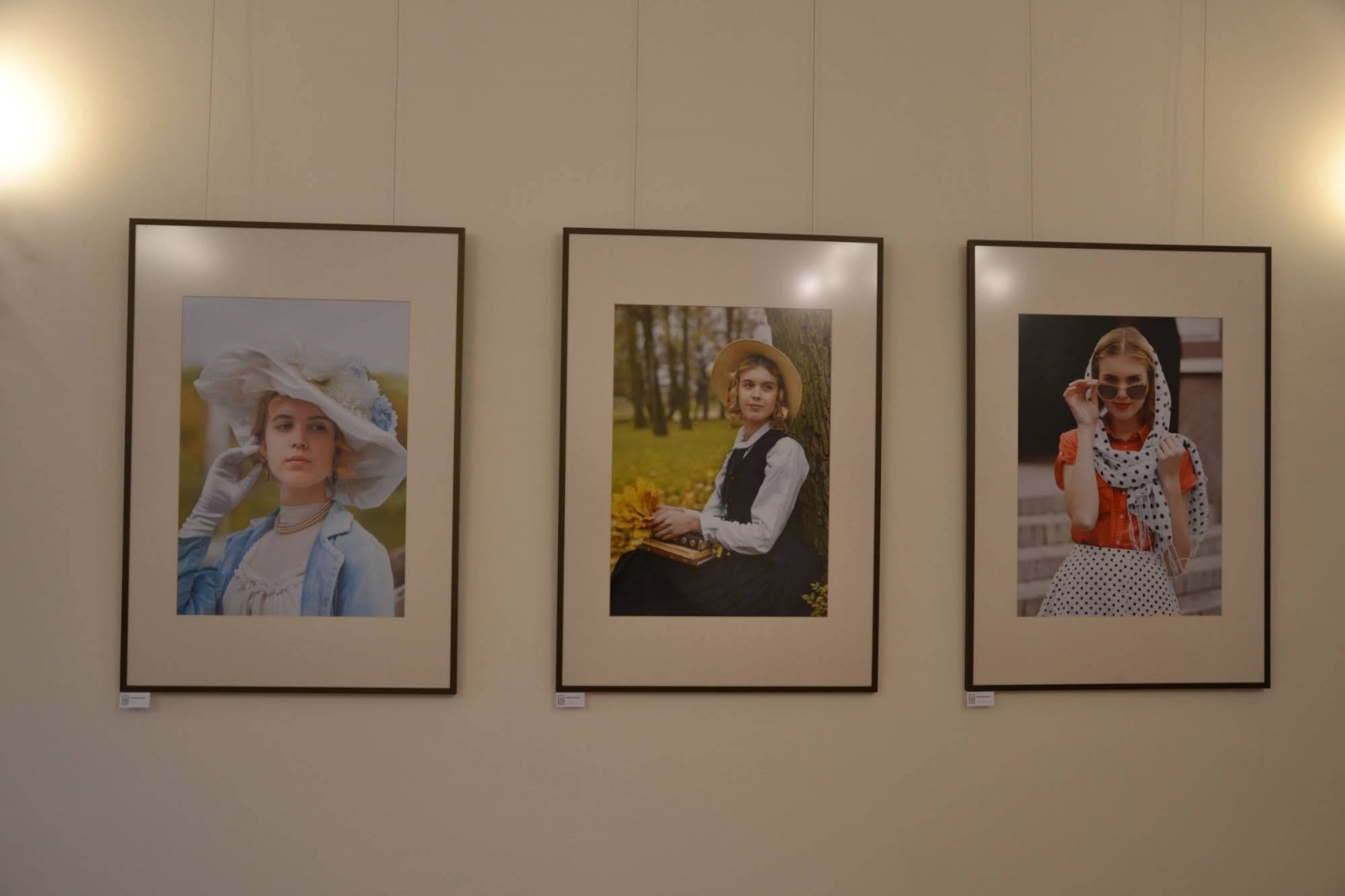 Zdjęcie w galerii na portalu naszraciborz.pl: Dyplomy 2021 - wernisaż wystawy na Zamku Piastowskim za nami wiadomości z regionu