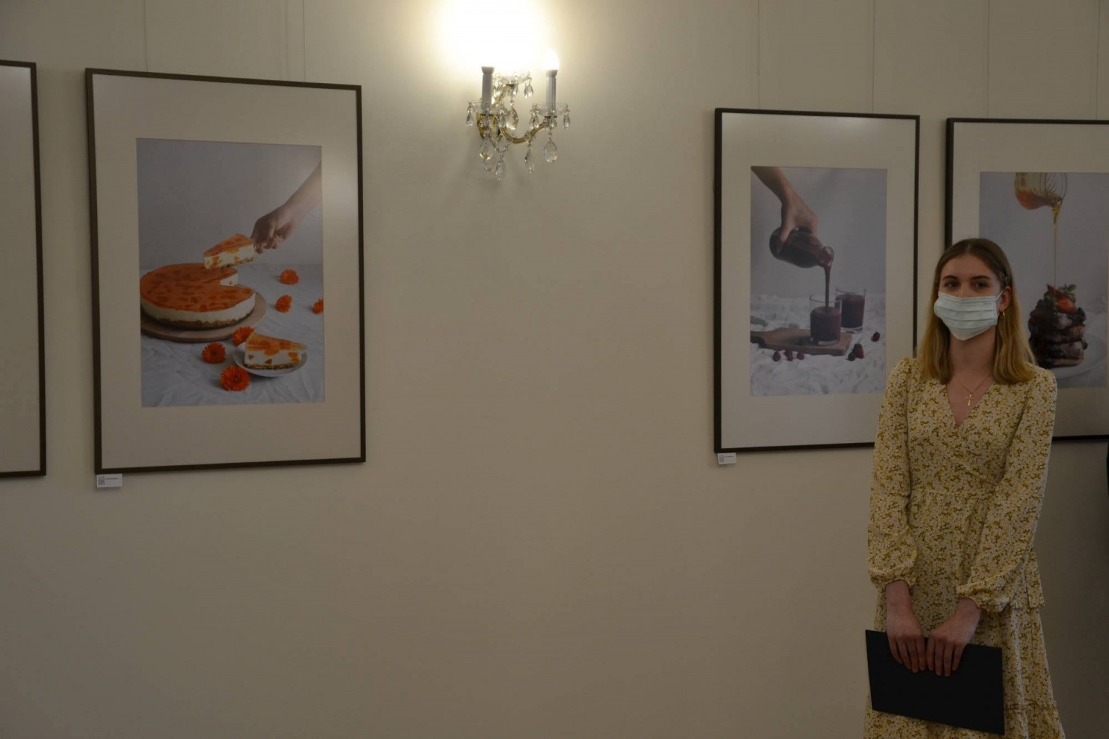 Zdjęcie w galerii na portalu naszraciborz.pl: Dyplomy 2021 - wernisaż wystawy na Zamku Piastowskim za nami wiadomości z regionu