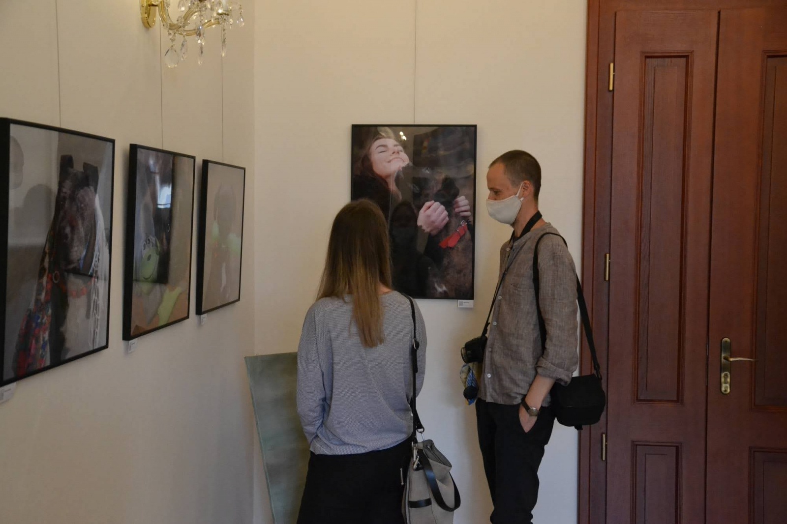 Zdjęcie w galerii na portalu naszraciborz.pl: Dyplomy 2021 - wernisaż wystawy na Zamku Piastowskim za nami wiadomości z regionu