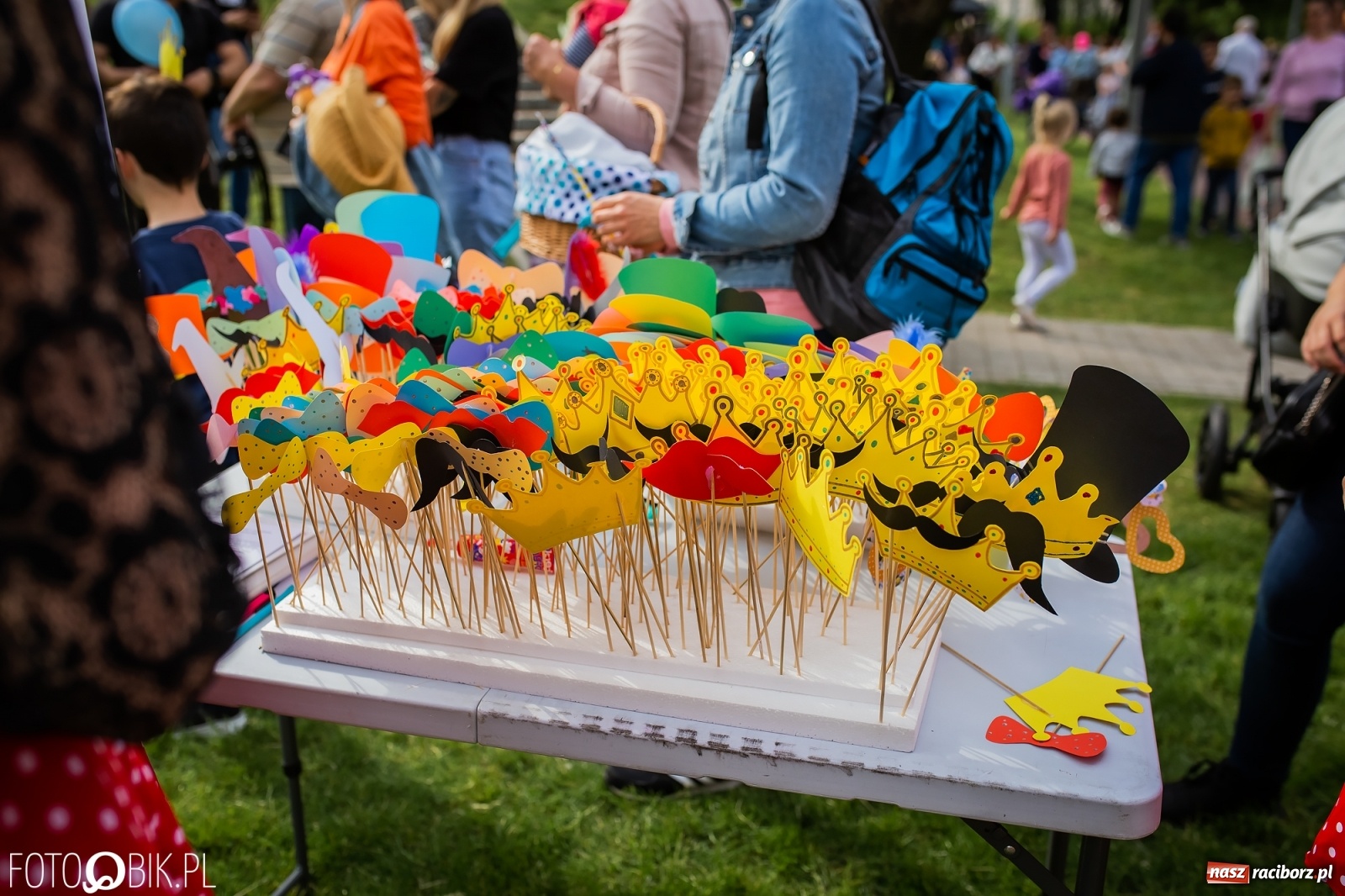 Zdjęcie w galerii na portalu naszraciborz.pl: W parku Jordanowskim i na Rynku - Dzień Dziecka w Raciborzu [FOTO] wiadomości z regionu