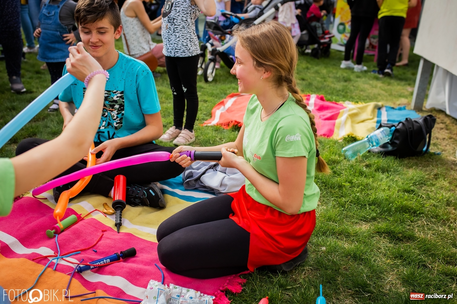 Zdjęcie w galerii na portalu naszraciborz.pl: W parku Jordanowskim i na Rynku - Dzień Dziecka w Raciborzu [FOTO] wiadomości z regionu