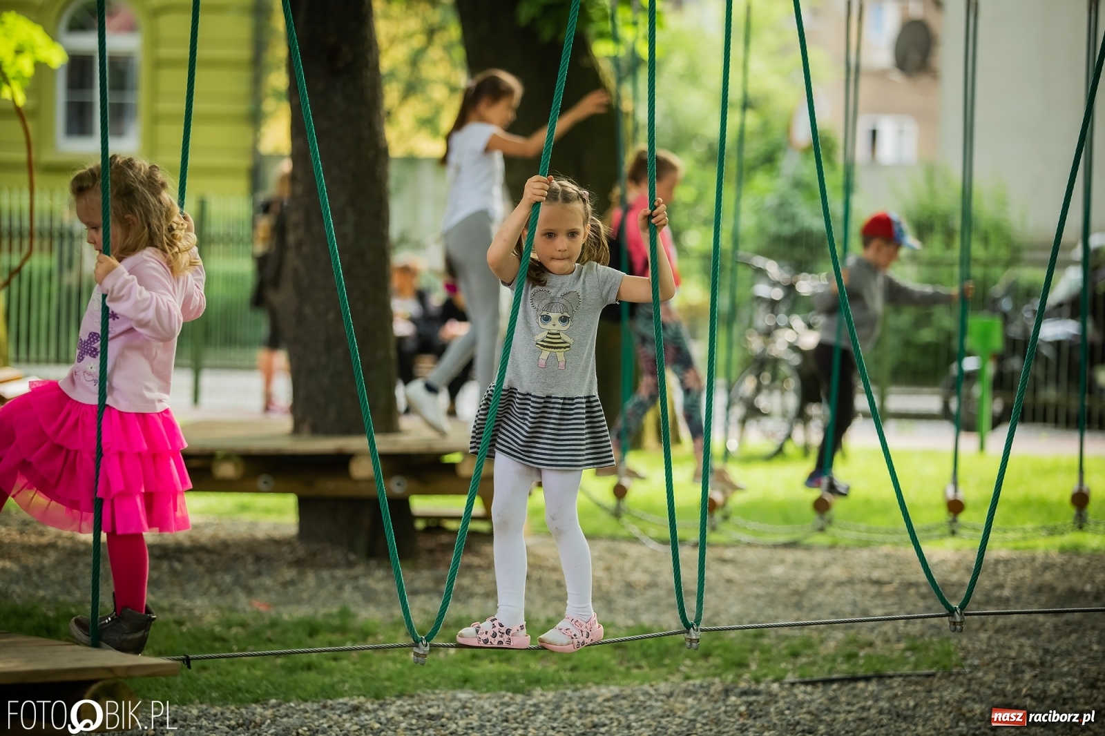 Zdjęcie w galerii na portalu naszraciborz.pl: W parku Jordanowskim i na Rynku - Dzień Dziecka w Raciborzu [FOTO] wiadomości z regionu