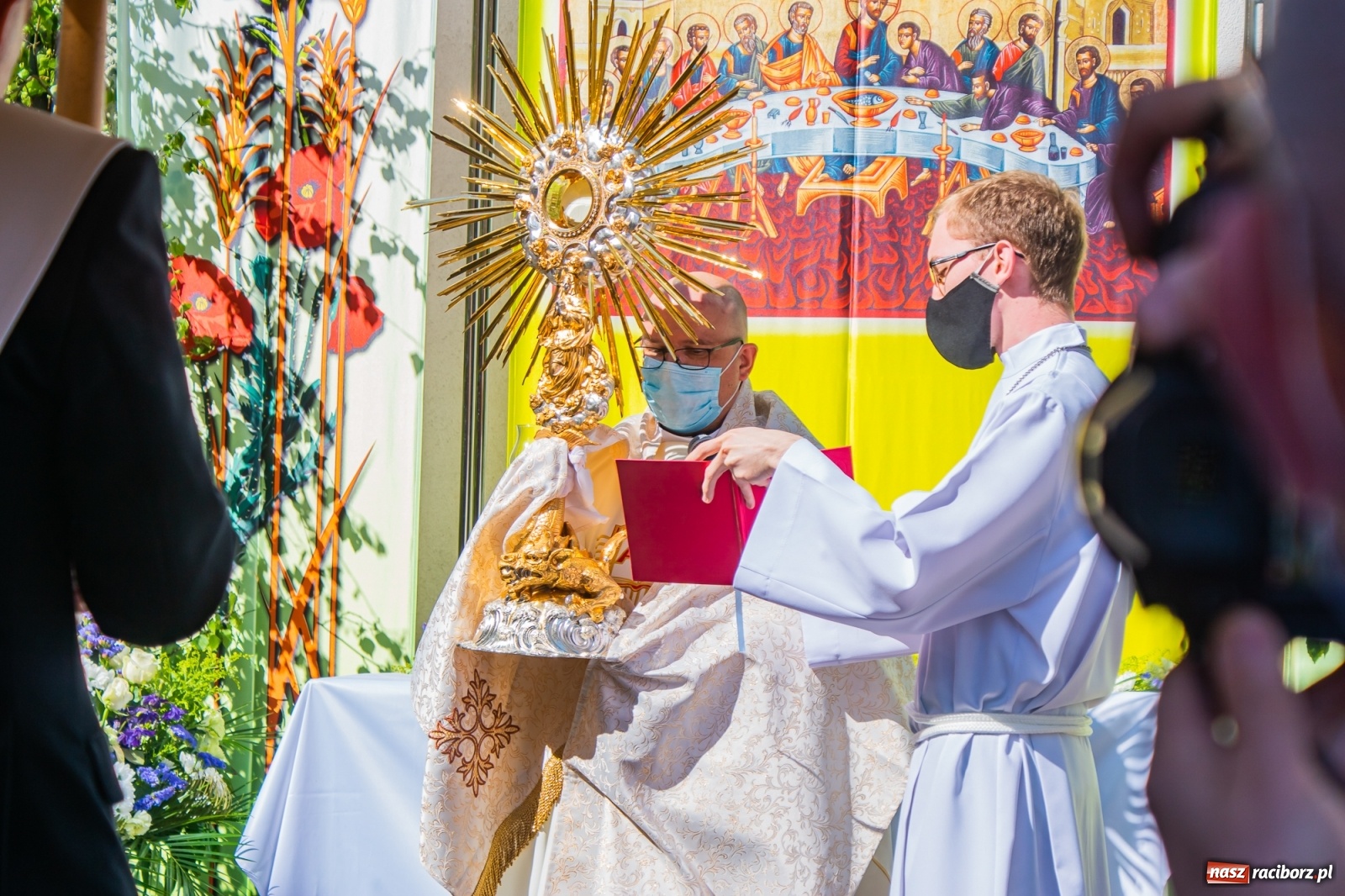 Zdjęcie w galerii na portalu naszraciborz.pl: Raciborskie procesje Bożego Ciała 2021 wiadomości z regionu
