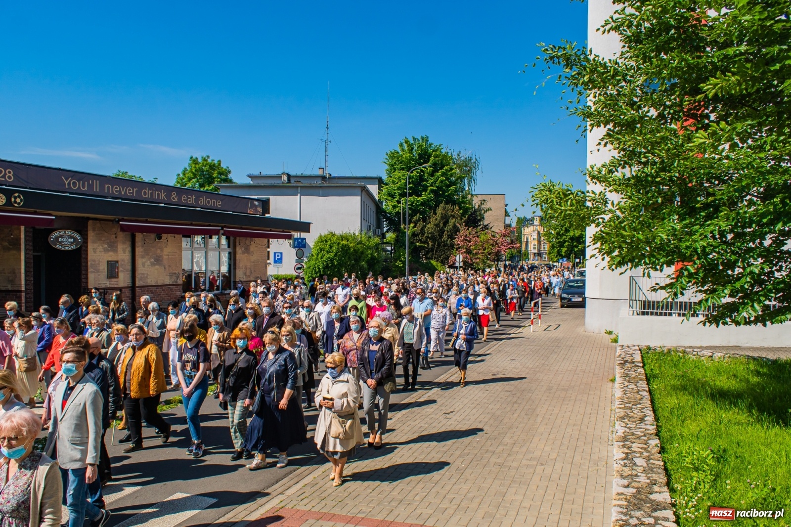 Zdjęcie w galerii na portalu naszraciborz.pl: Raciborskie procesje Bożego Ciała 2021 wiadomości z regionu