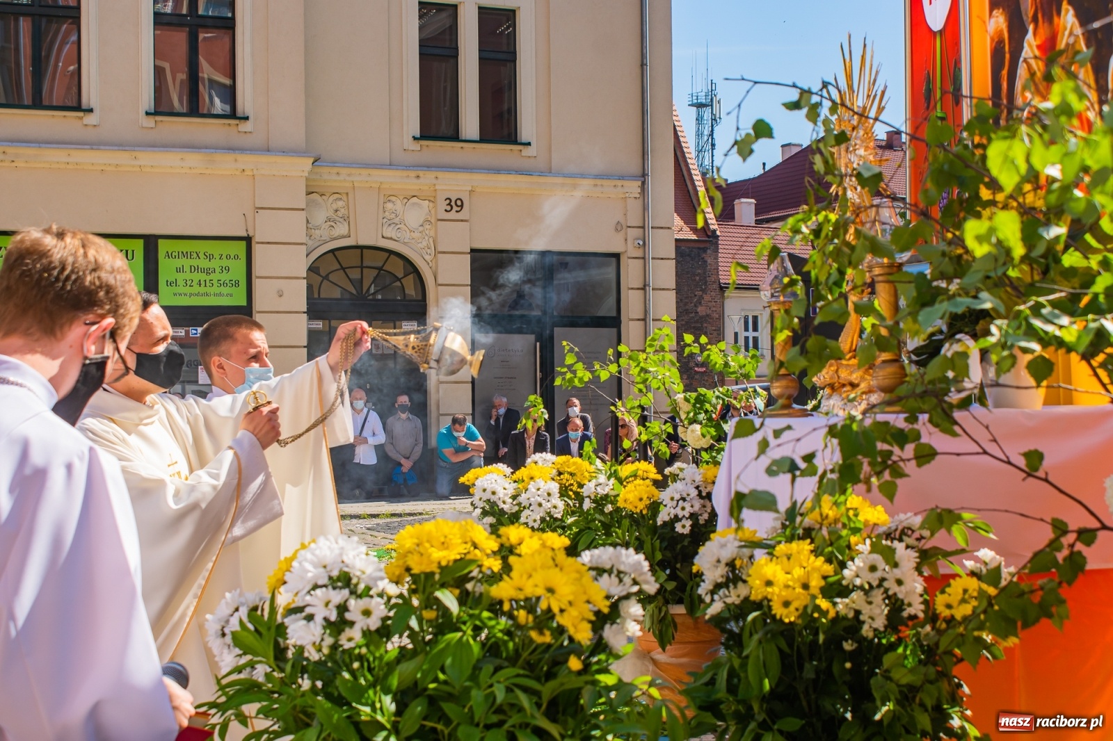 Zdjęcie w galerii na portalu naszraciborz.pl: Raciborskie procesje Bożego Ciała 2021 wiadomości z regionu