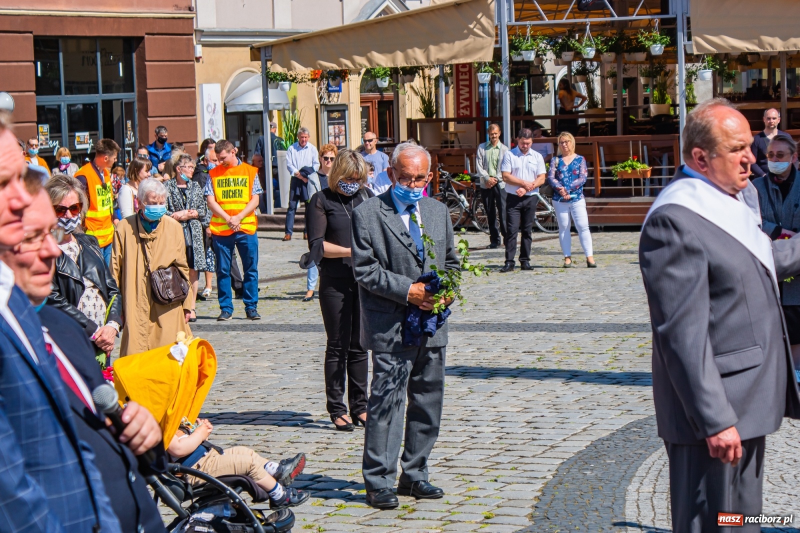 Zdjęcie w galerii na portalu naszraciborz.pl: Raciborskie procesje Bożego Ciała 2021 wiadomości z regionu