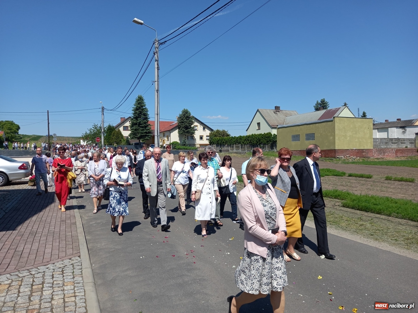 Zdjęcie w galerii na portalu naszraciborz.pl: Raciborskie procesje Bożego Ciała 2021 wiadomości z regionu