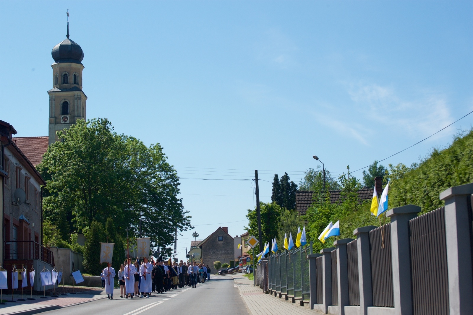 Zdjęcie w galerii na portalu naszraciborz.pl: Procesja Bożego Ciała w Tworkowie wiadomości z regionu