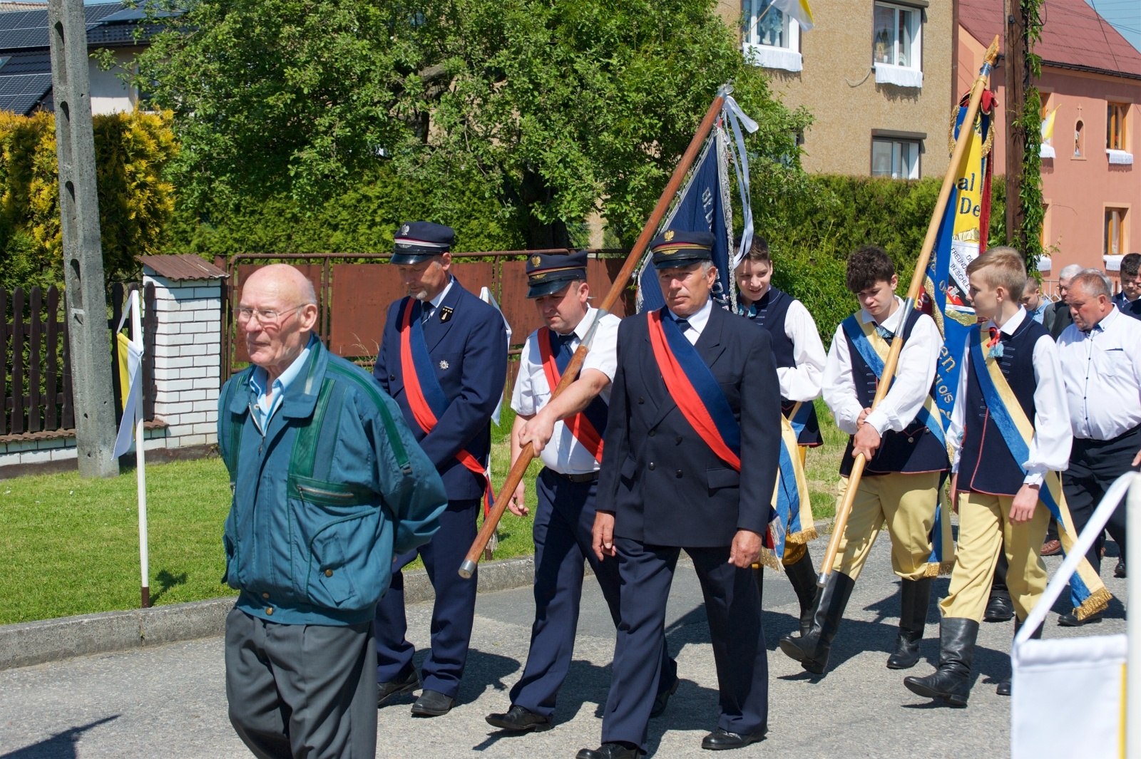 Zdjęcie w galerii na portalu naszraciborz.pl: Procesja Bożego Ciała w Tworkowie wiadomości z regionu