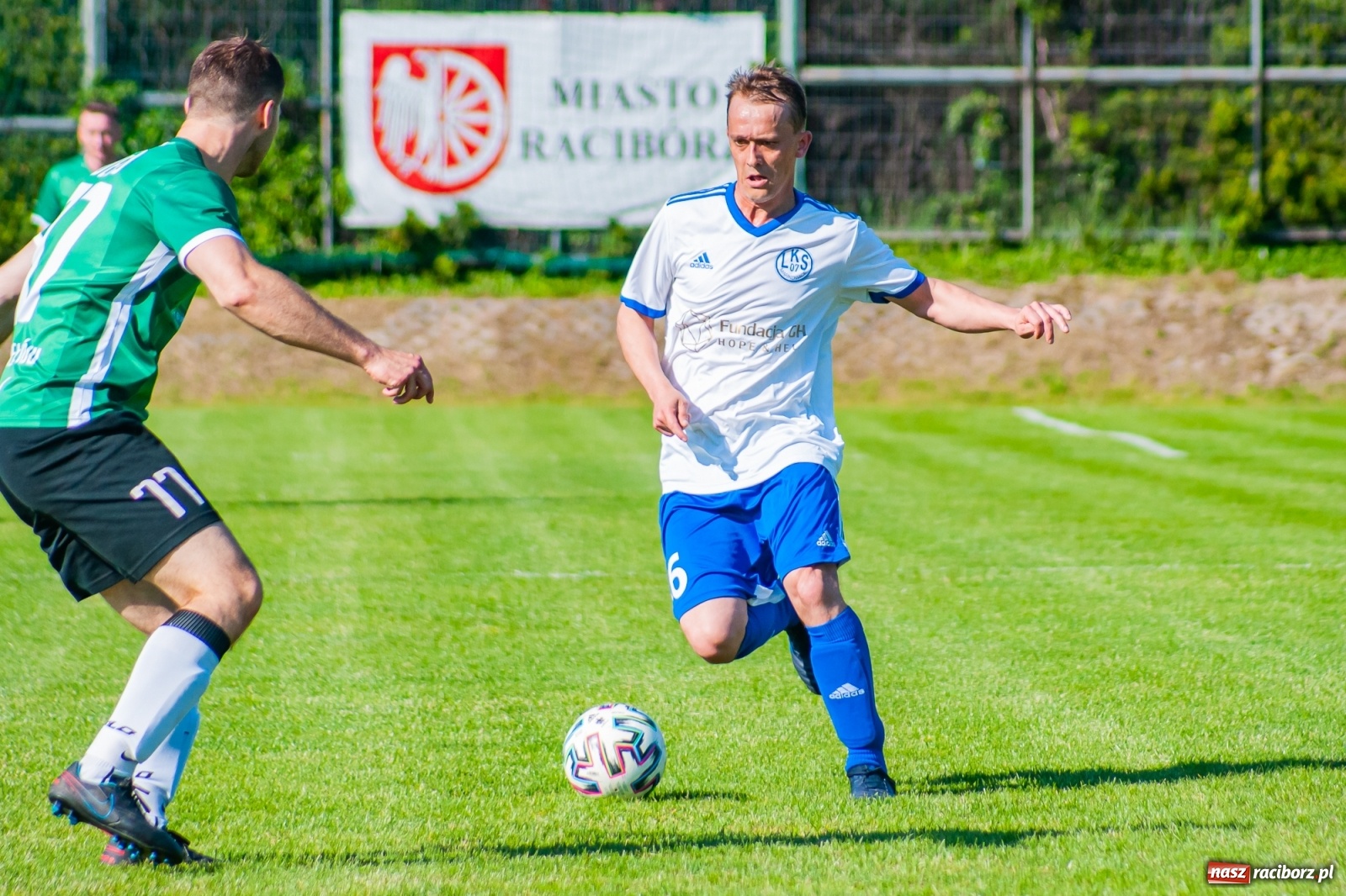 Zdjęcie w galerii na portalu naszraciborz.pl: Gol do szatni nie załamał gości. Zabełków odwrócił losy meczu [FOTO]  wiadomości z regionu