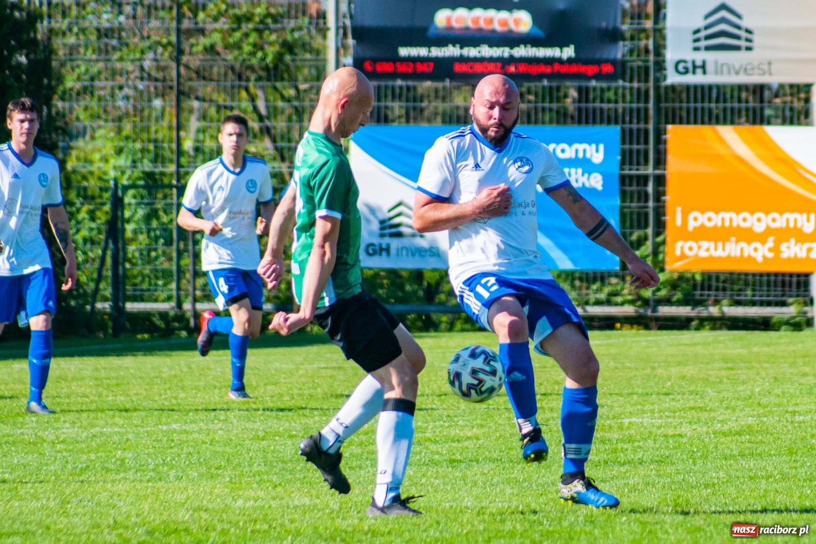 Zdjęcie w galerii na portalu naszraciborz.pl: Gol do szatni nie załamał gości. Zabełków odwrócił losy meczu [FOTO]  wiadomości z regionu