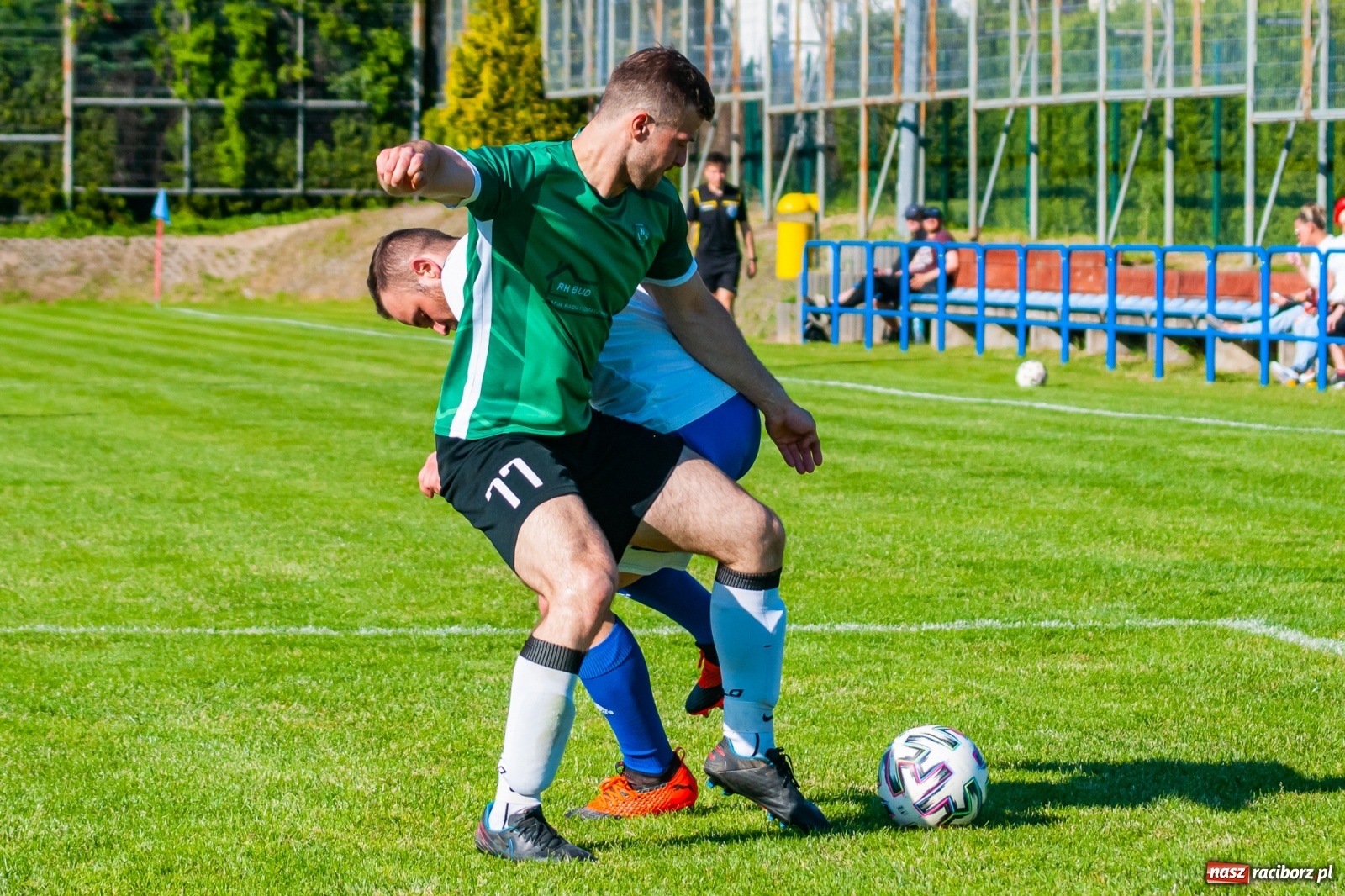Zdjęcie w galerii na portalu naszraciborz.pl: Gol do szatni nie załamał gości. Zabełków odwrócił losy meczu [FOTO]  wiadomości z regionu