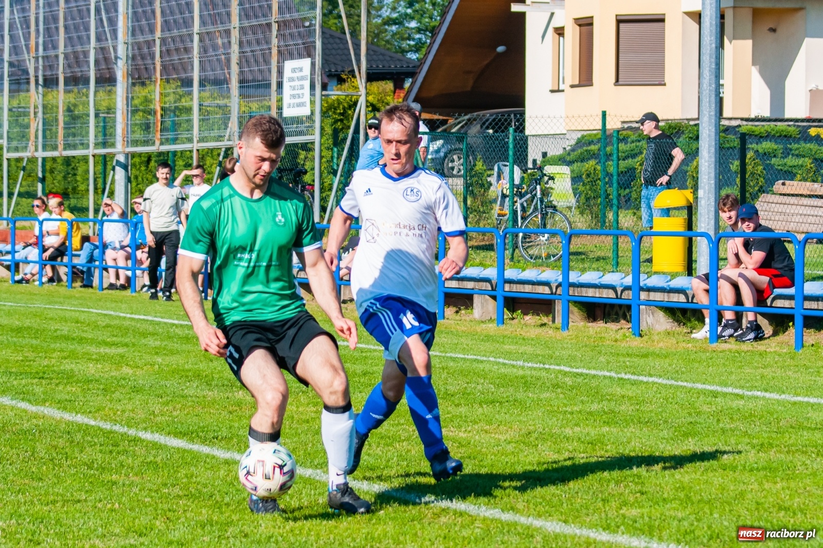 Zdjęcie w galerii na portalu naszraciborz.pl: Gol do szatni nie załamał gości. Zabełków odwrócił losy meczu [FOTO]  wiadomości z regionu