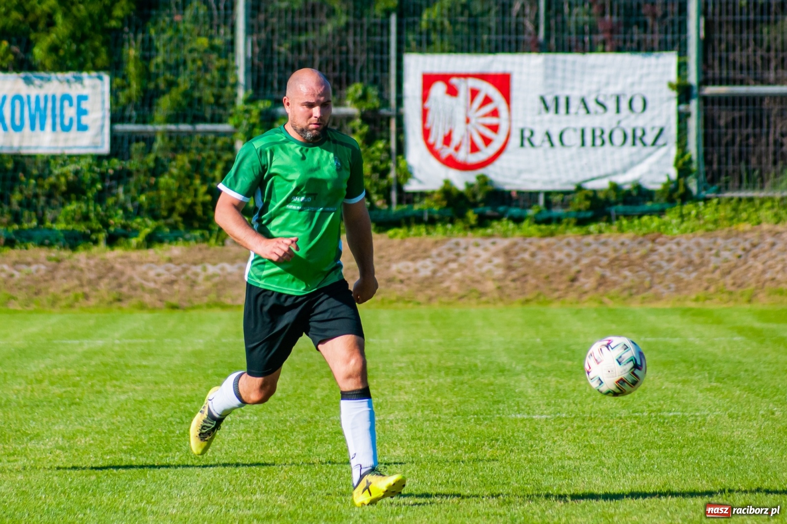 Zdjęcie w galerii na portalu naszraciborz.pl: Gol do szatni nie załamał gości. Zabełków odwrócił losy meczu [FOTO]  wiadomości z regionu